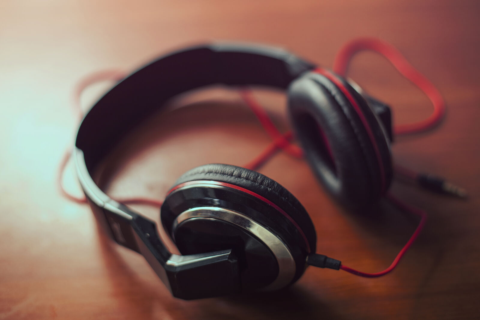 Canon EOS 5D Mark II sample photo. Audio, headphone, hearing, mp3 photography