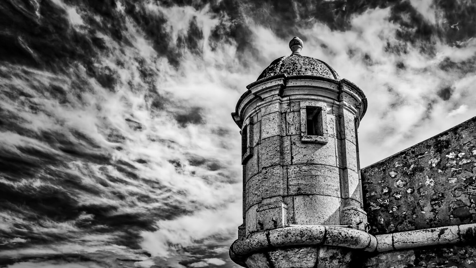 Canon EF-S 17-85mm F4-5.6 IS USM sample photo. Fortress, spain, ancient photography