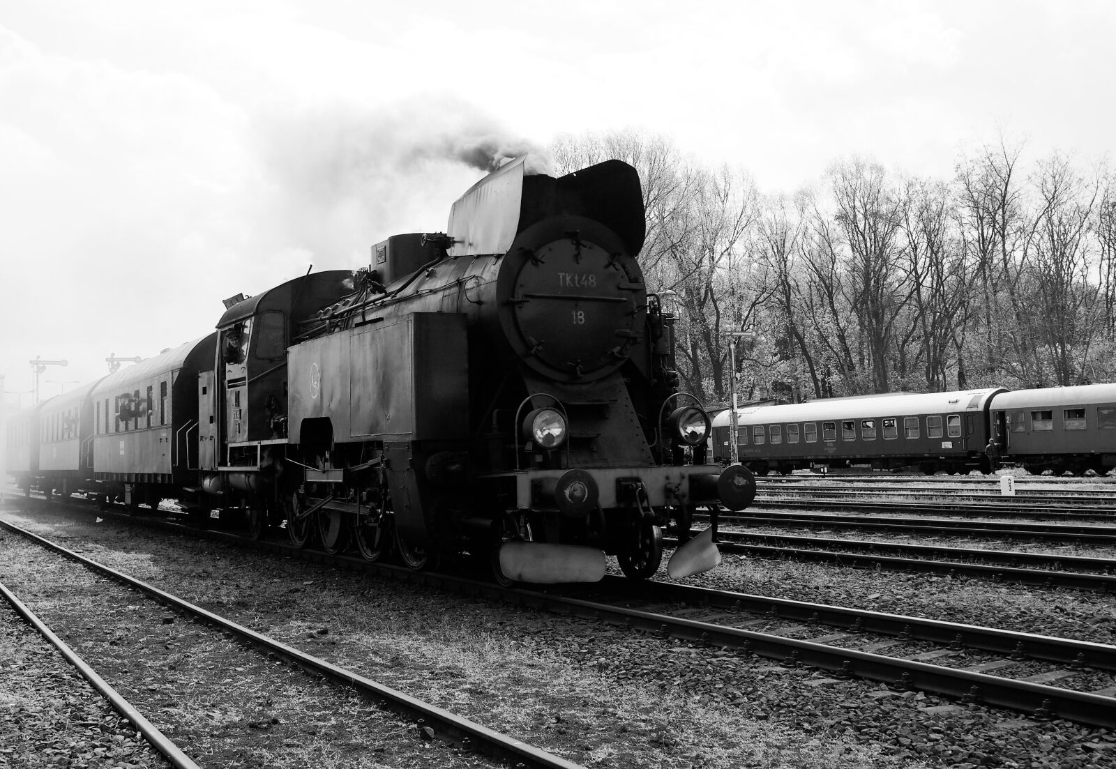 Olympus PEN E-PL6 sample photo. Train, steam locomotive, retro photography