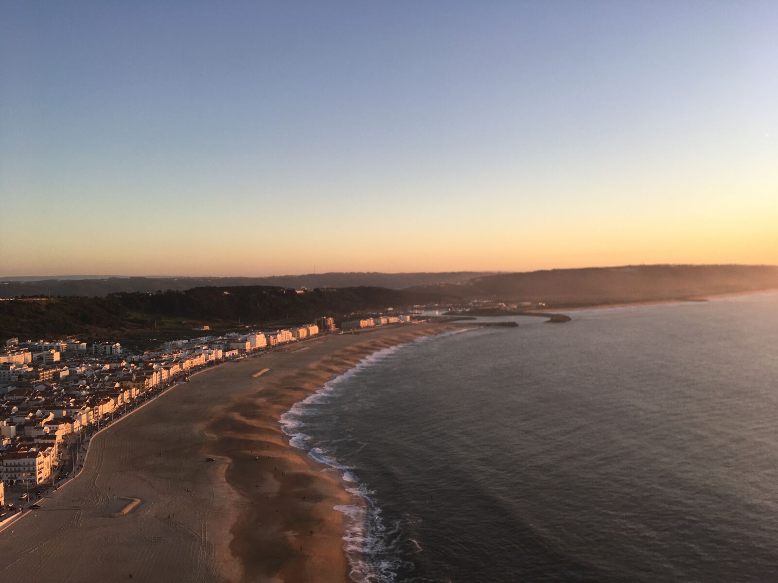 iPhone SE back camera 4.15mm f/2.2 sample photo. Nazar , portugal, praia photography