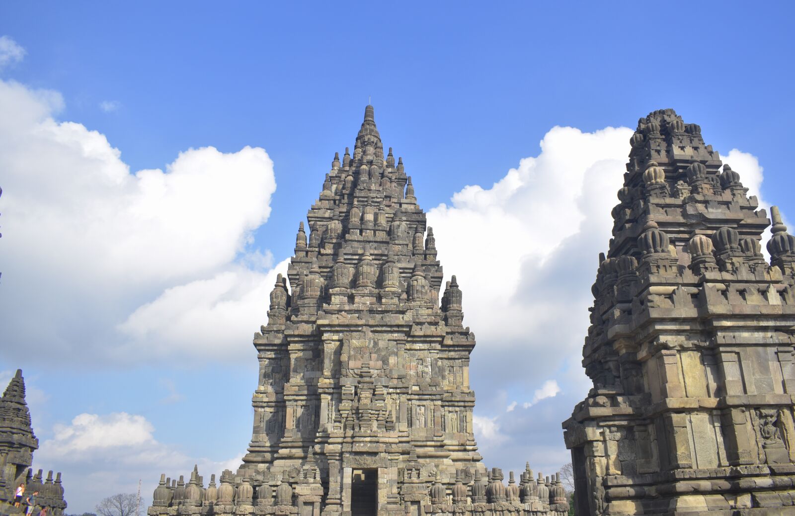 Nikon D3400 sample photo. Prambanan, temple, hinduism photography