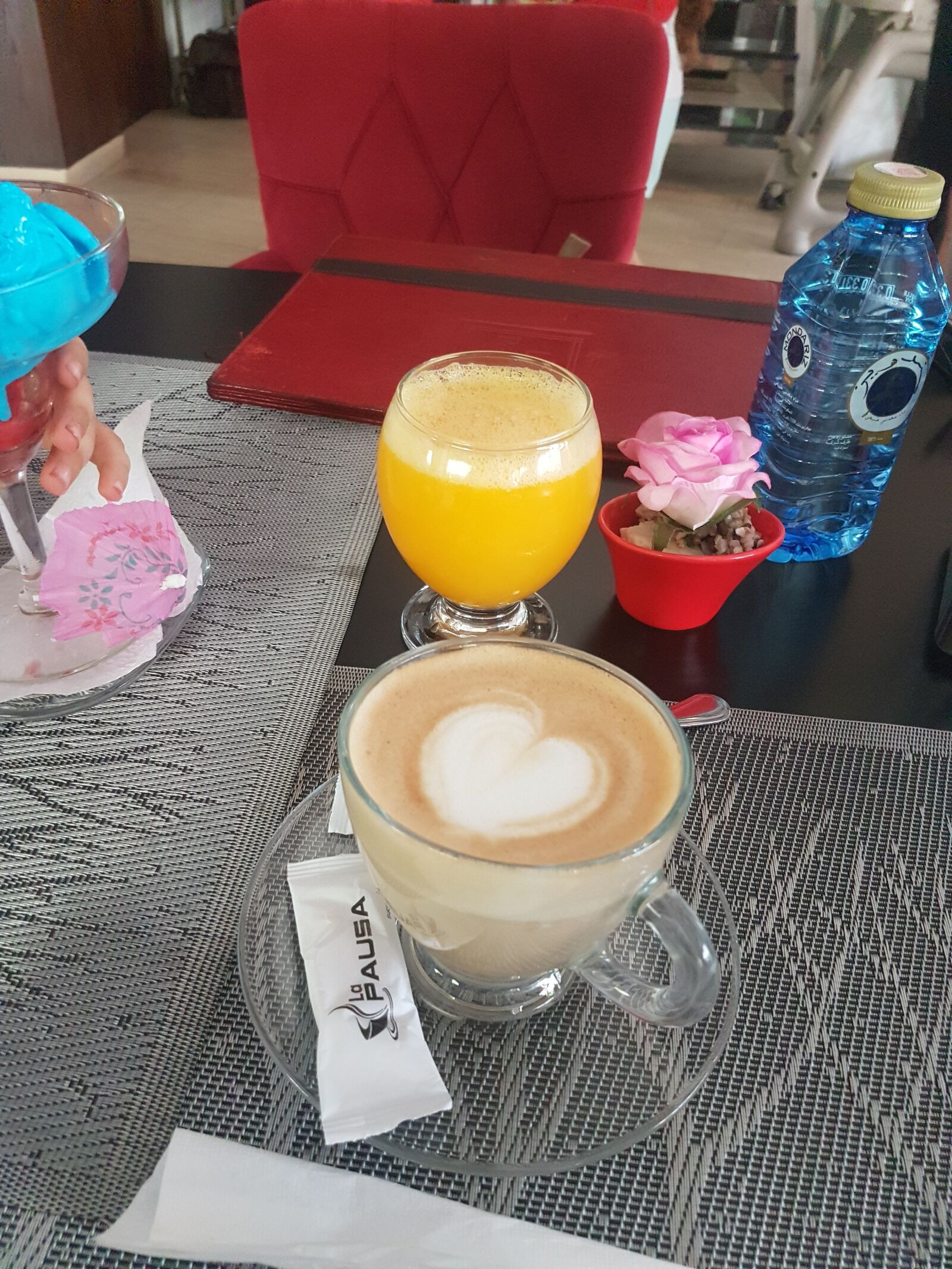 Samsung Galaxy S7 sample photo. Breakfast, coffee, juice photography