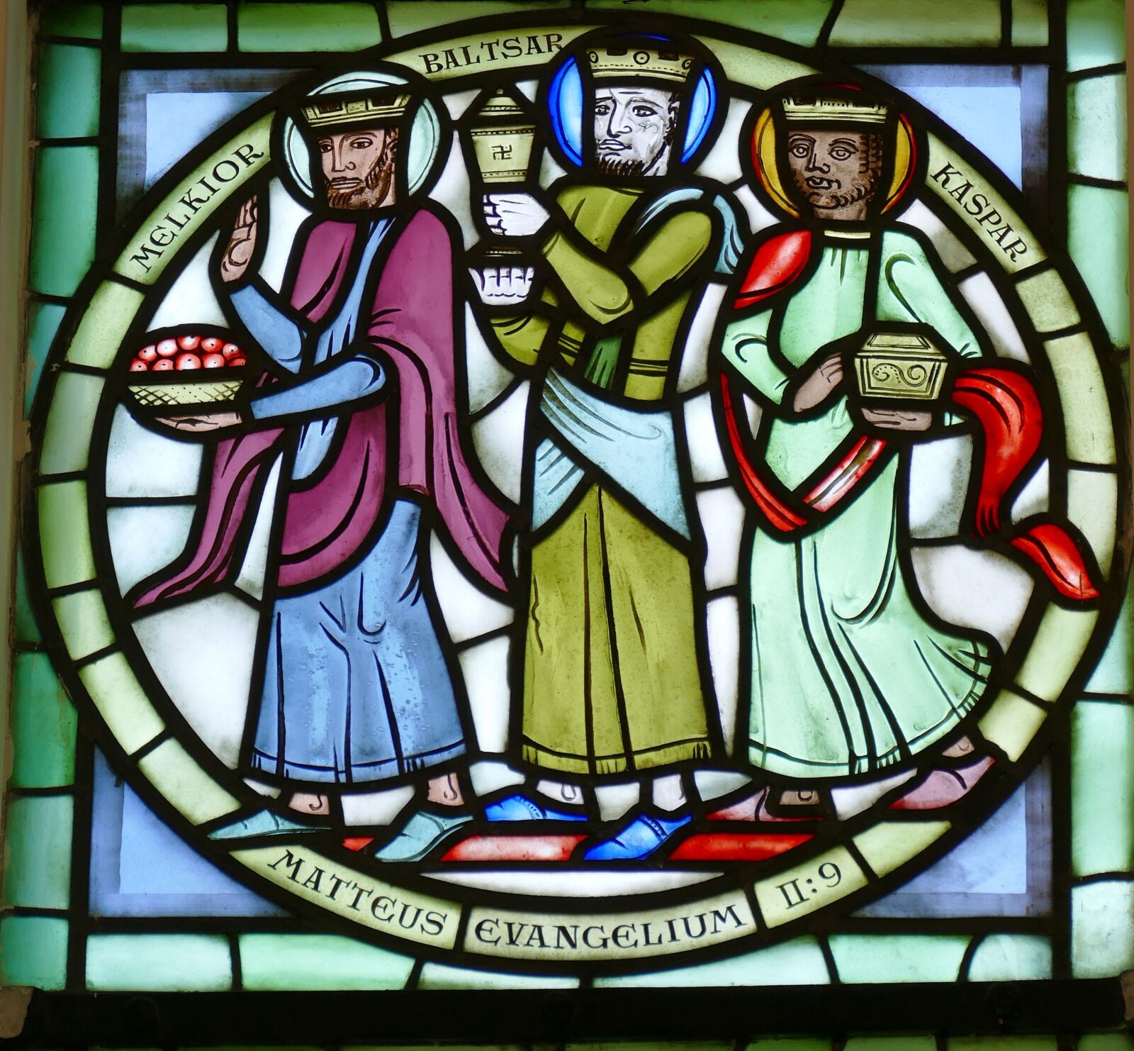 Panasonic Lumix DMC-FZ1000 sample photo. Church window, bible, lukas photography