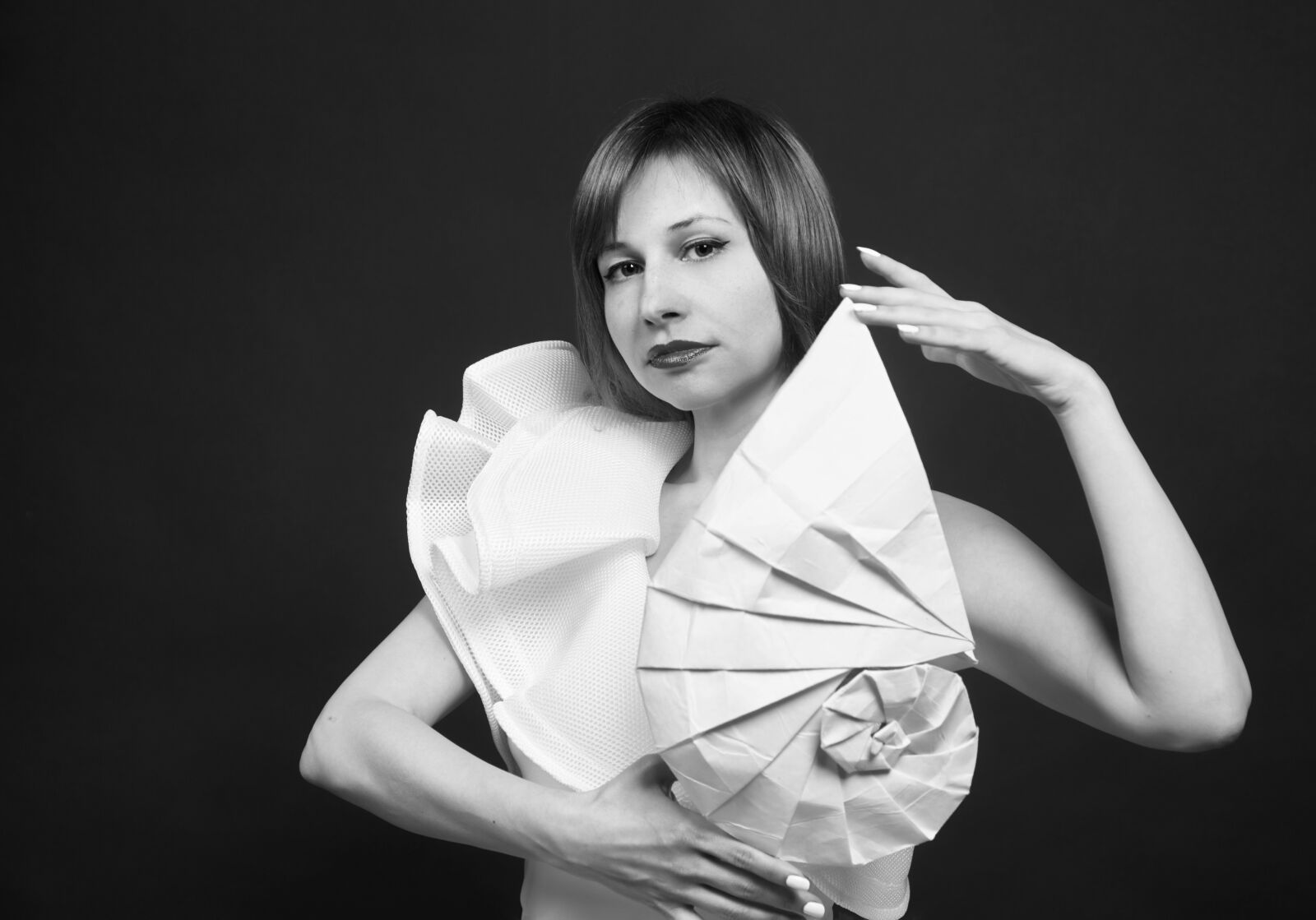 Canon EOS 5D Mark II sample photo. Origami, shell, sink photography