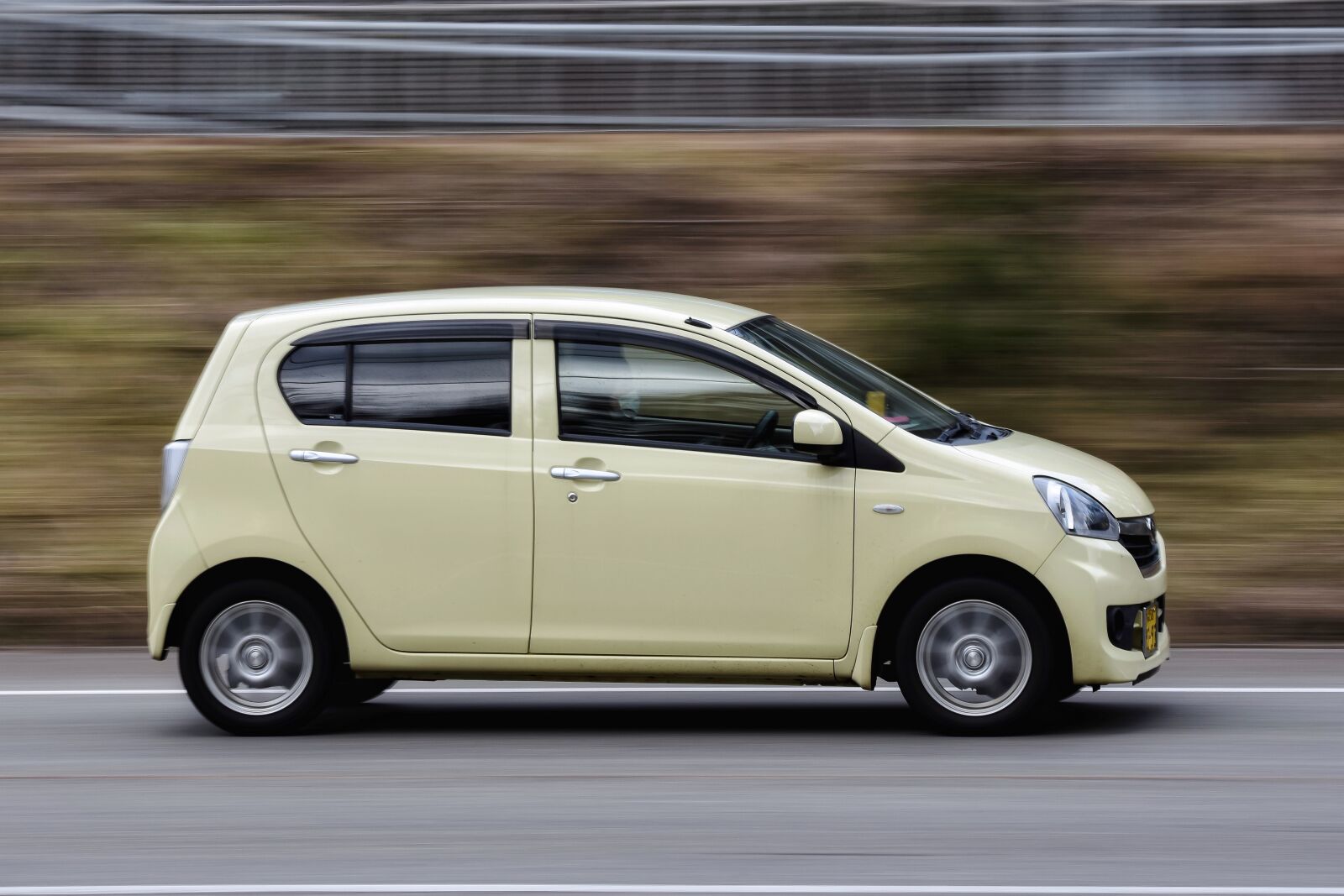 Nikon D7200 sample photo. Traffic, road, vehicle photography