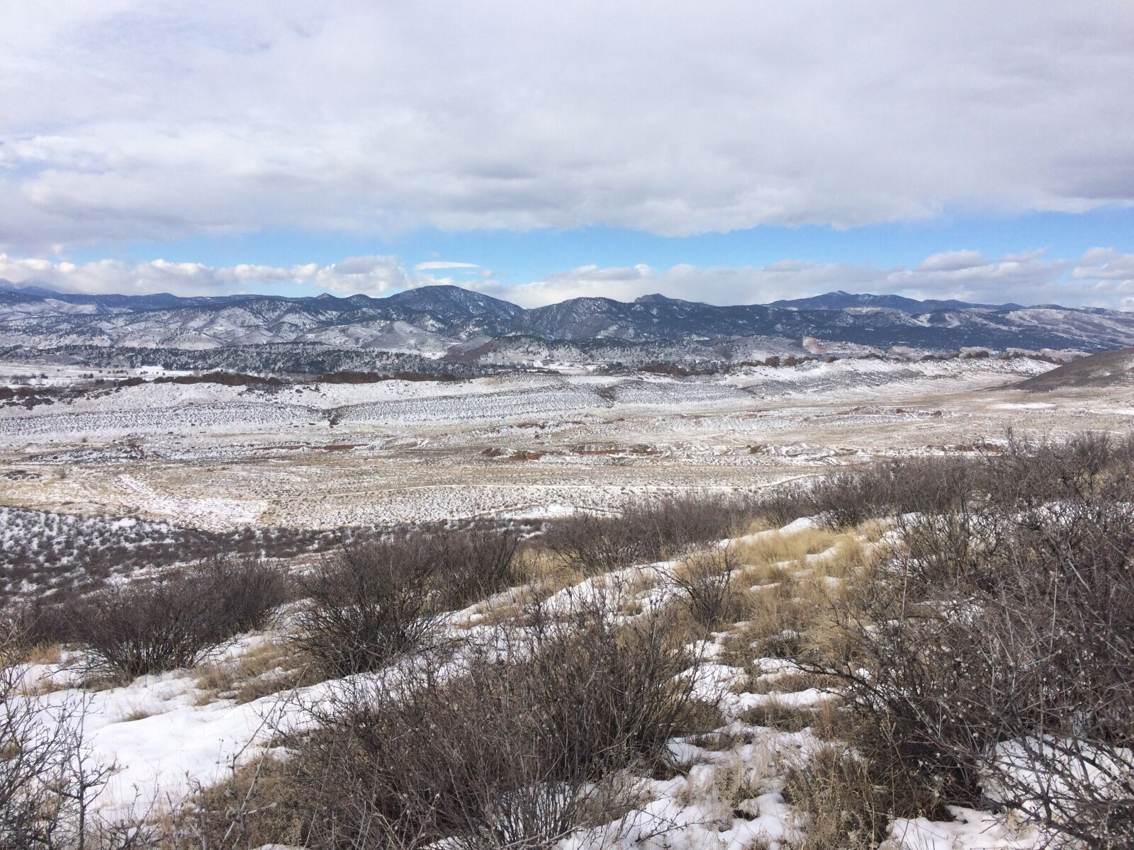 iPhone 5s back camera 4.15mm f/2.2 sample photo. Foothills, snow, landscape photography
