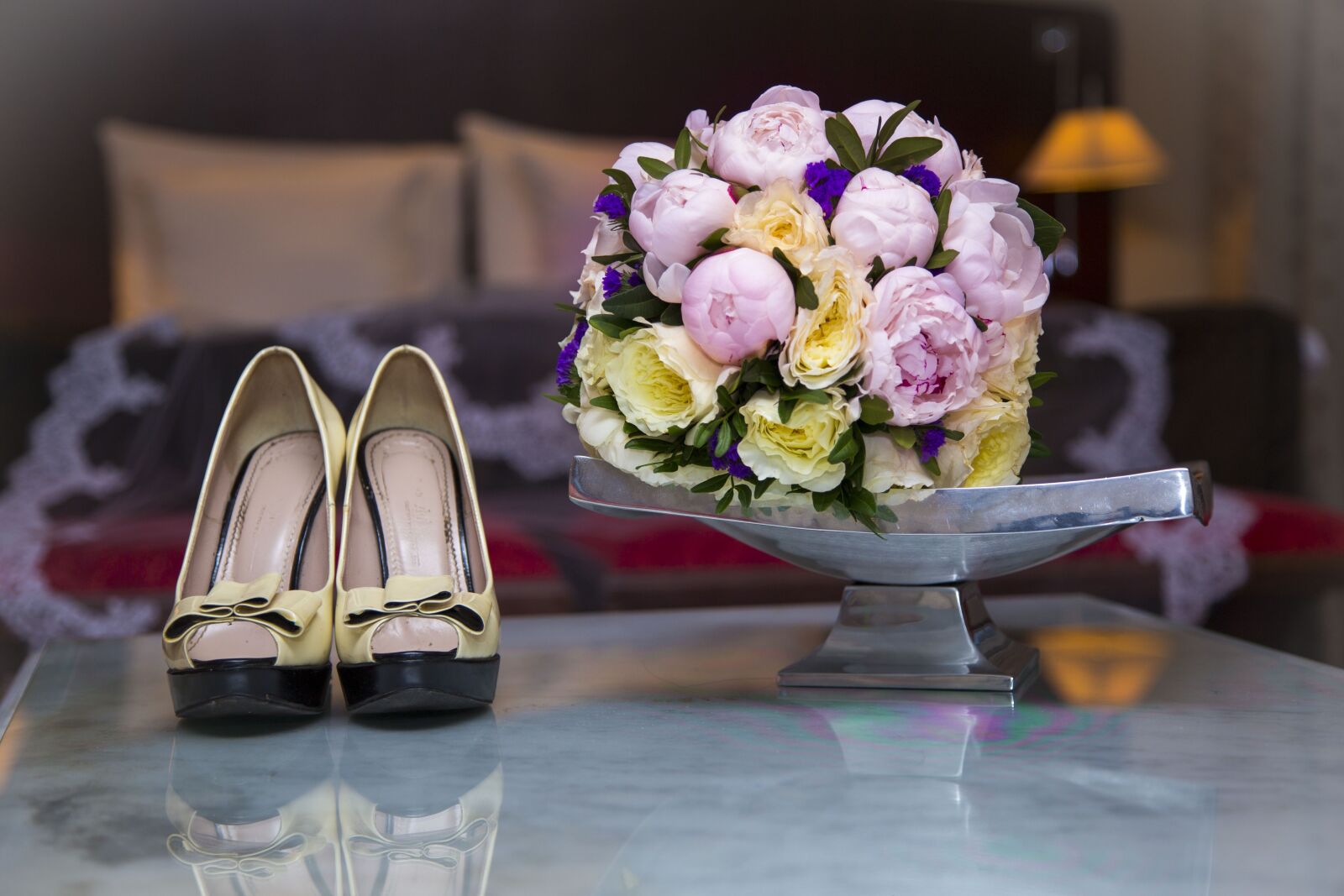 Canon EOS 6D + Canon EF 24-105mm F4L IS USM sample photo. Shoes, bouquet, wedding photography
