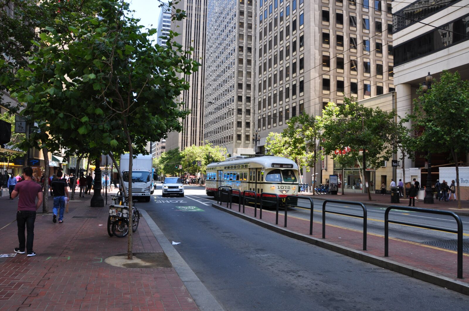 Nikon D5000 sample photo. San francisco, tram, california photography