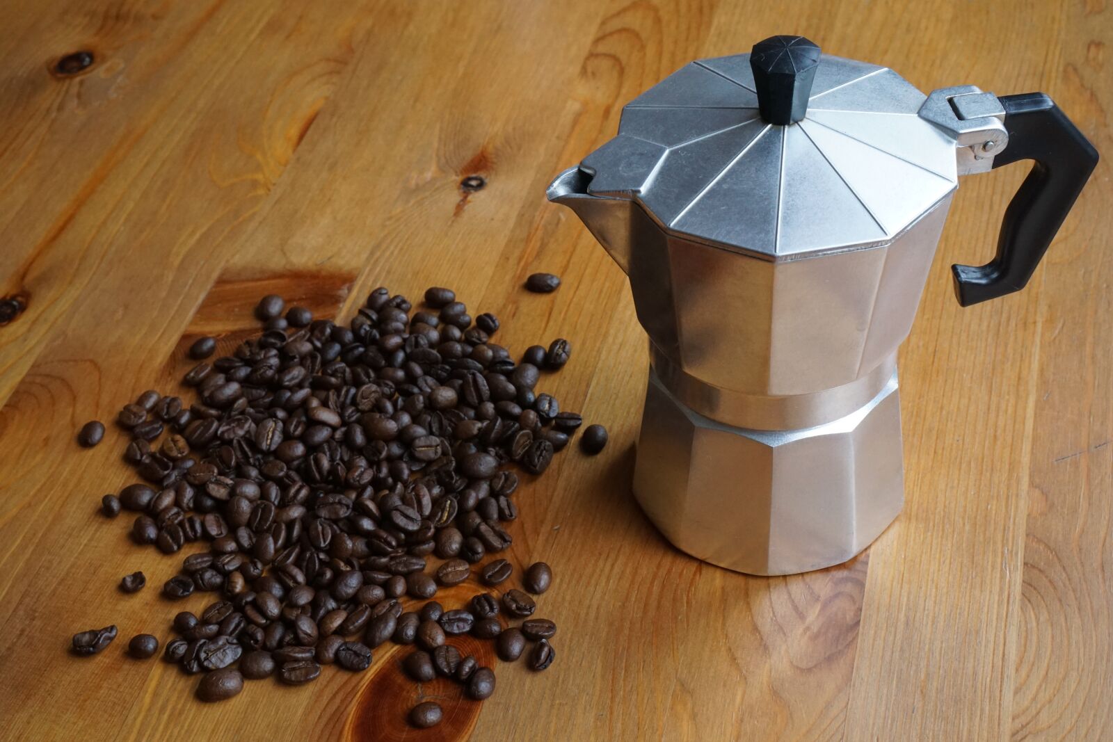 Sony a6000 + Sony E 35mm F1.8 OSS sample photo. Coffee maker, coffee, espresso photography