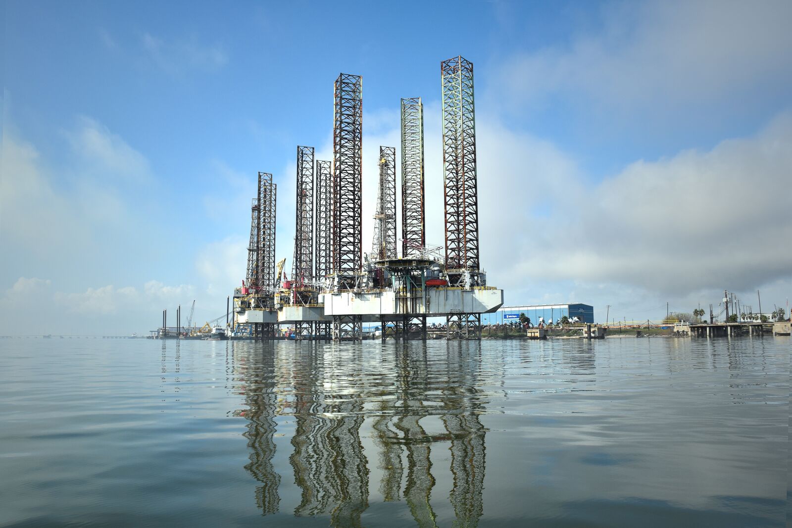 Nikon D5500 sample photo. Industrial, refinery, tower photography