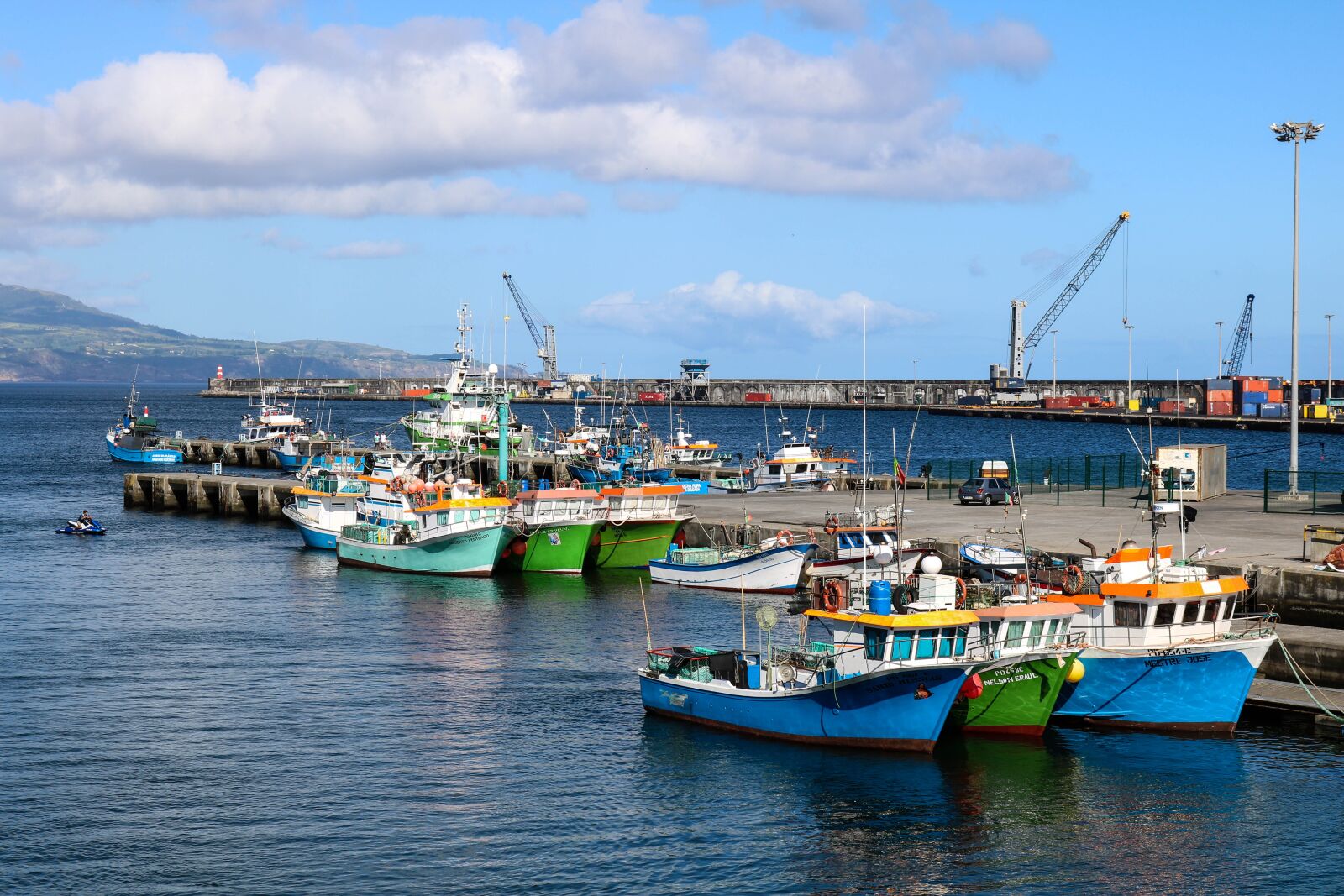 Canon EOS 750D (EOS Rebel T6i / EOS Kiss X8i) sample photo. Landscape, porto, boat photography