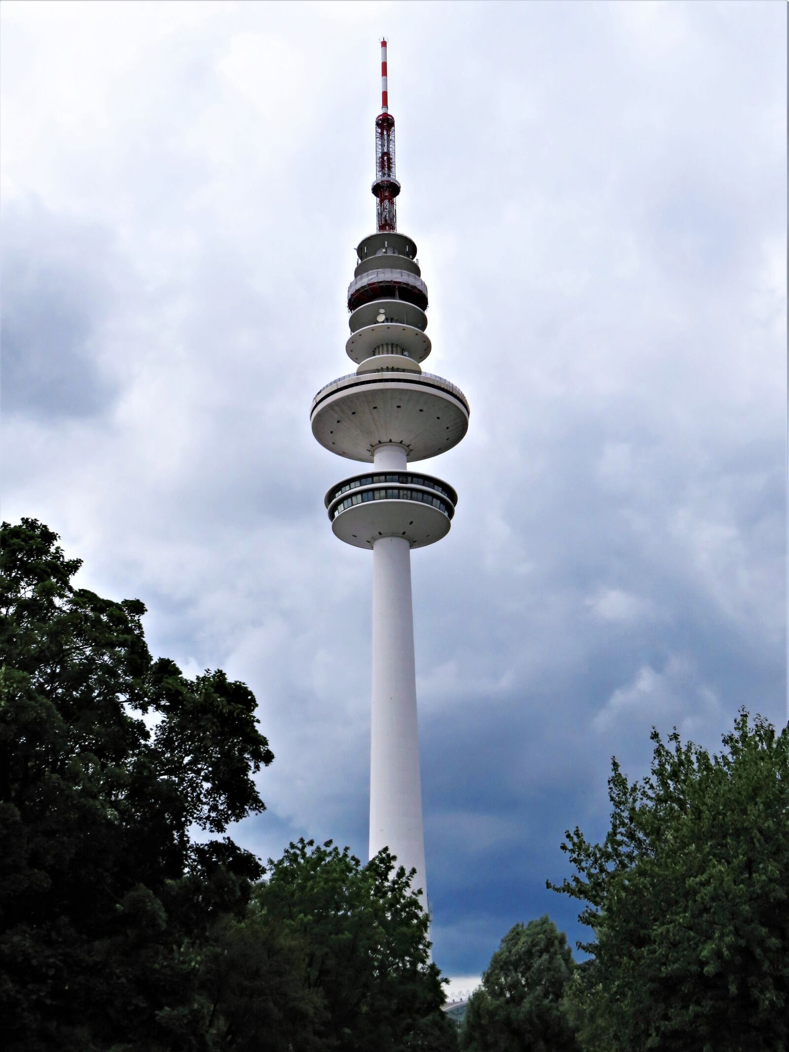 Canon PowerShot SX710 HS sample photo. Building, hamburg tv tower photography