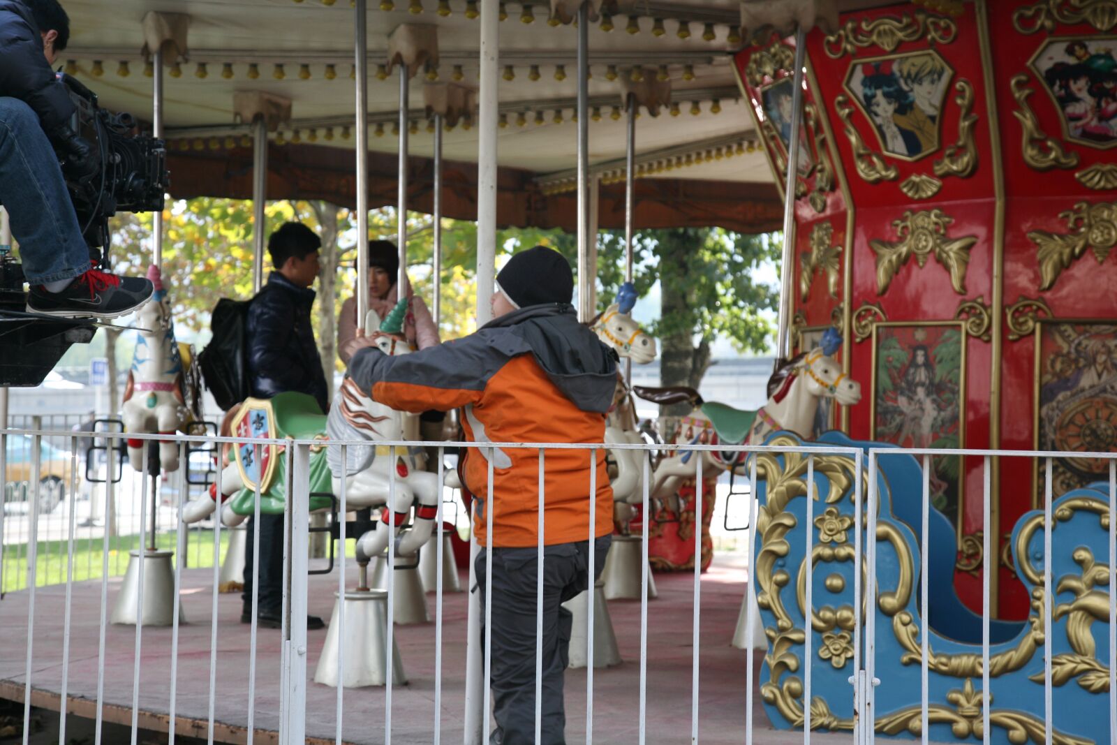 Canon EOS 5D sample photo. Amusement, park, fun photography