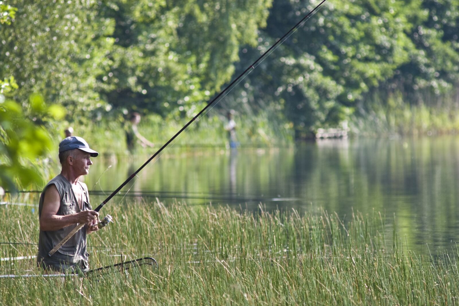 Canon EOS 300D (EOS Digital Rebel / EOS Kiss Digital) sample photo. Fishing, anglers, poland photography