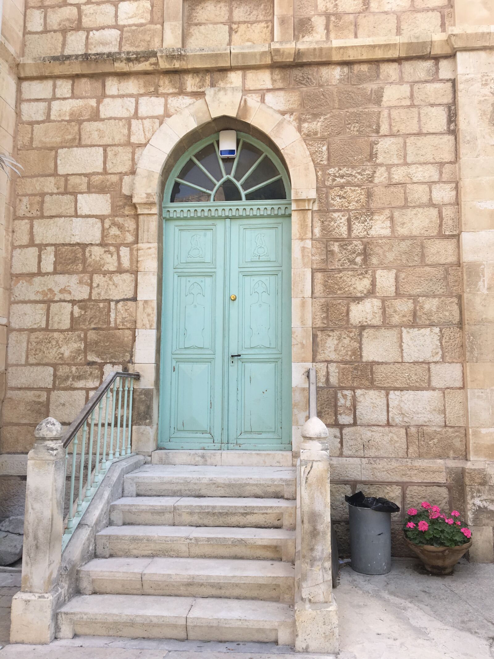 Apple iPhone 6s sample photo. Door, old, architecture photography