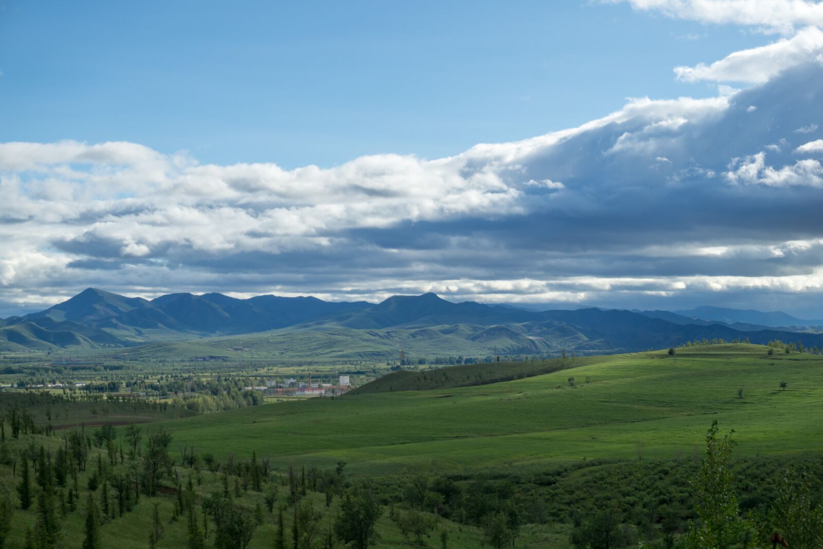 Sony a5100 sample photo. Mountain, dark clouds, cloud photography