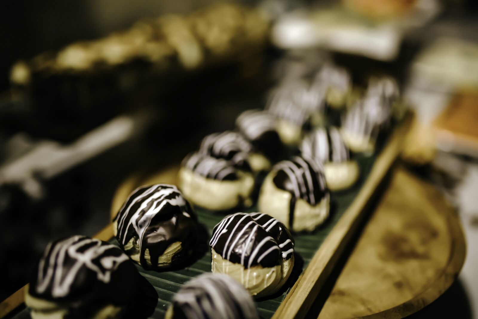 Canon EOS 6D Mark II sample photo. Cake, sweet, food photography