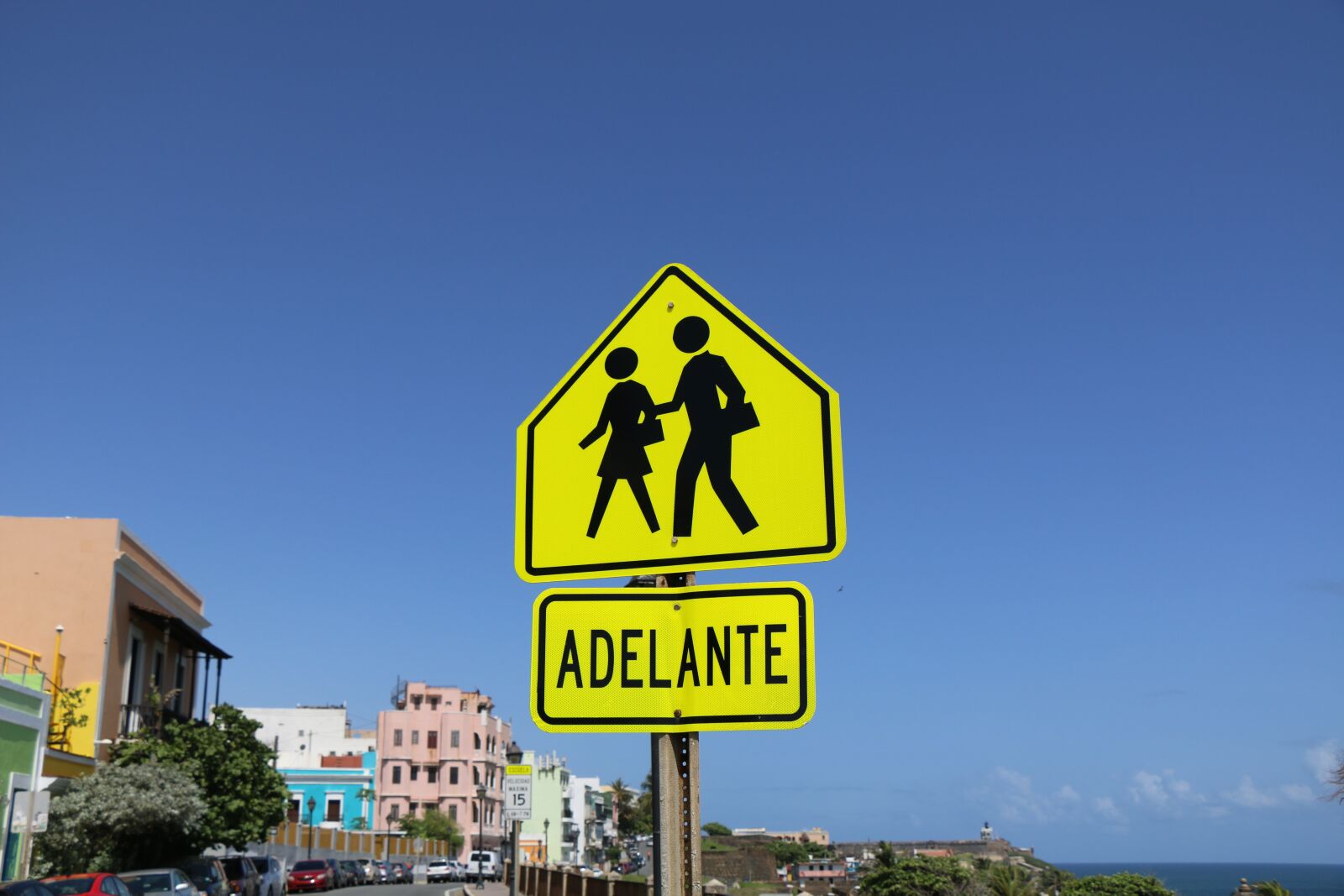 Canon EOS 70D sample photo. Street sign, slowly, proceed photography