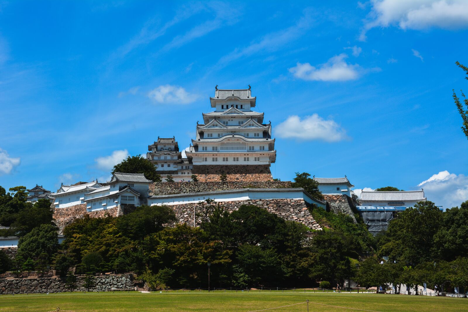 Nikon D5200 sample photo. Himeji, castle, white photography