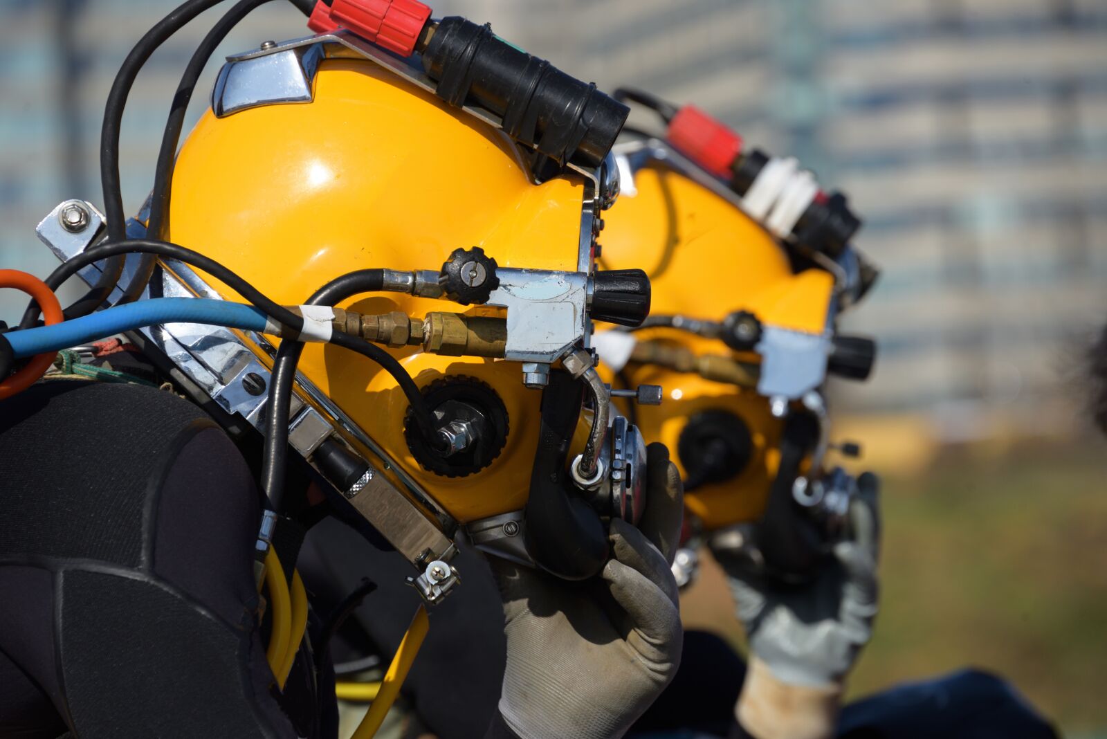 Nikon D750 sample photo. Commercial diver, diving, helmet photography