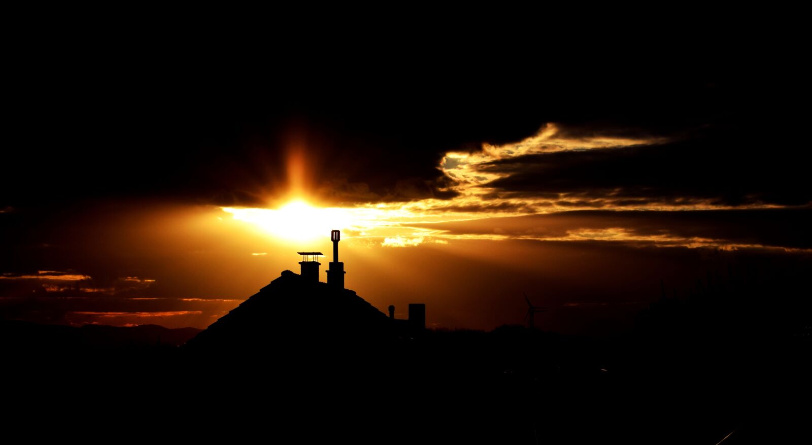 Nikon D3300 sample photo. Sunset, dark, sky photography