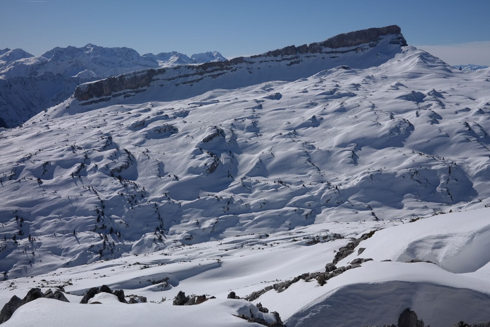 Samsung NX300 sample photo. Backcountry skiiing, ifen, ski photography