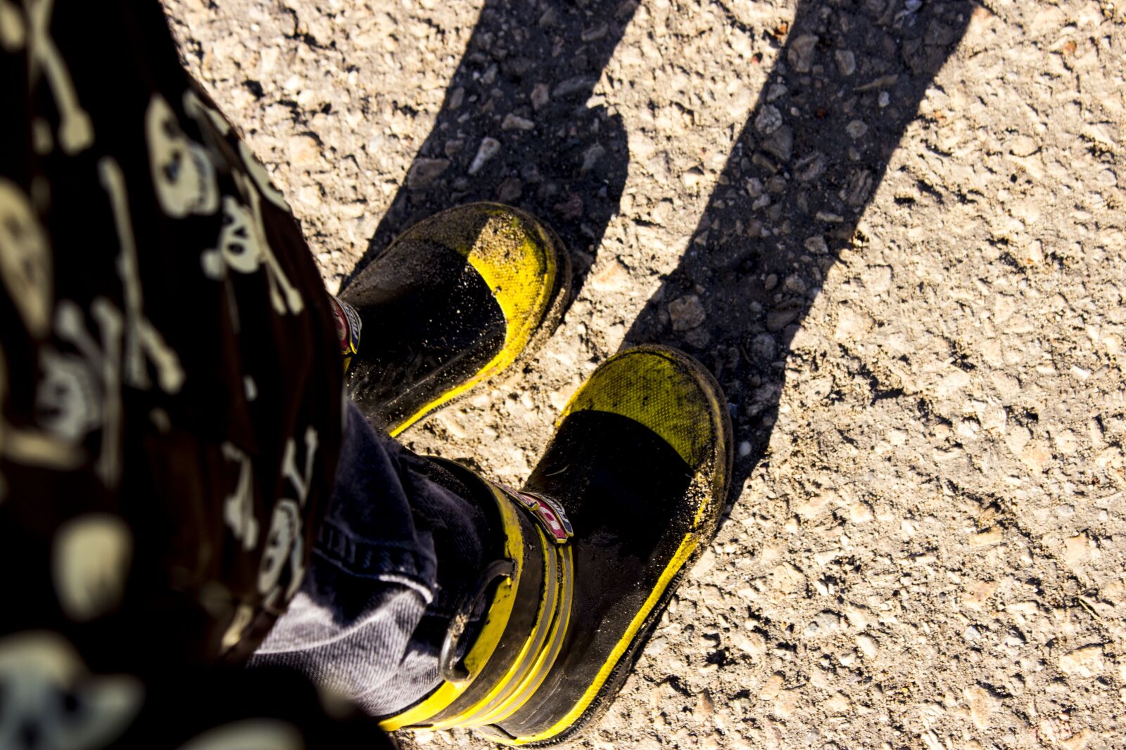 Canon EOS 600D (Rebel EOS T3i / EOS Kiss X5) sample photo. Boots, rubber boots, rubber photography