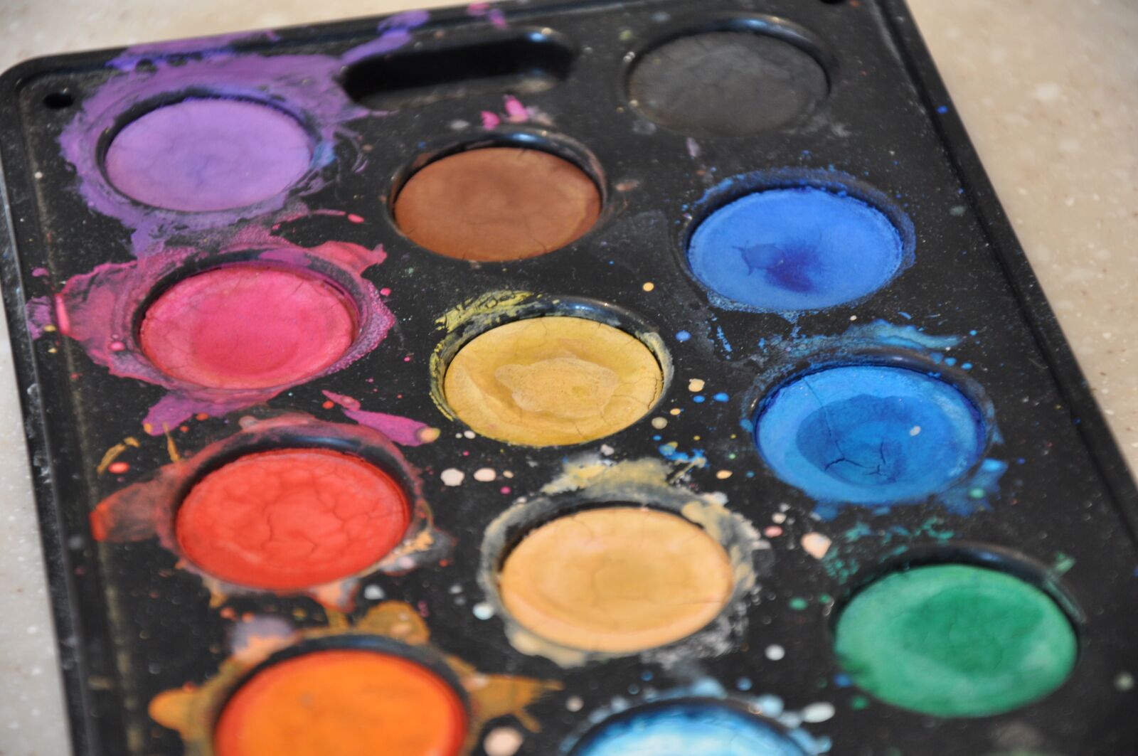 Nikon D90 sample photo. Paint, watercolor, spray photography
