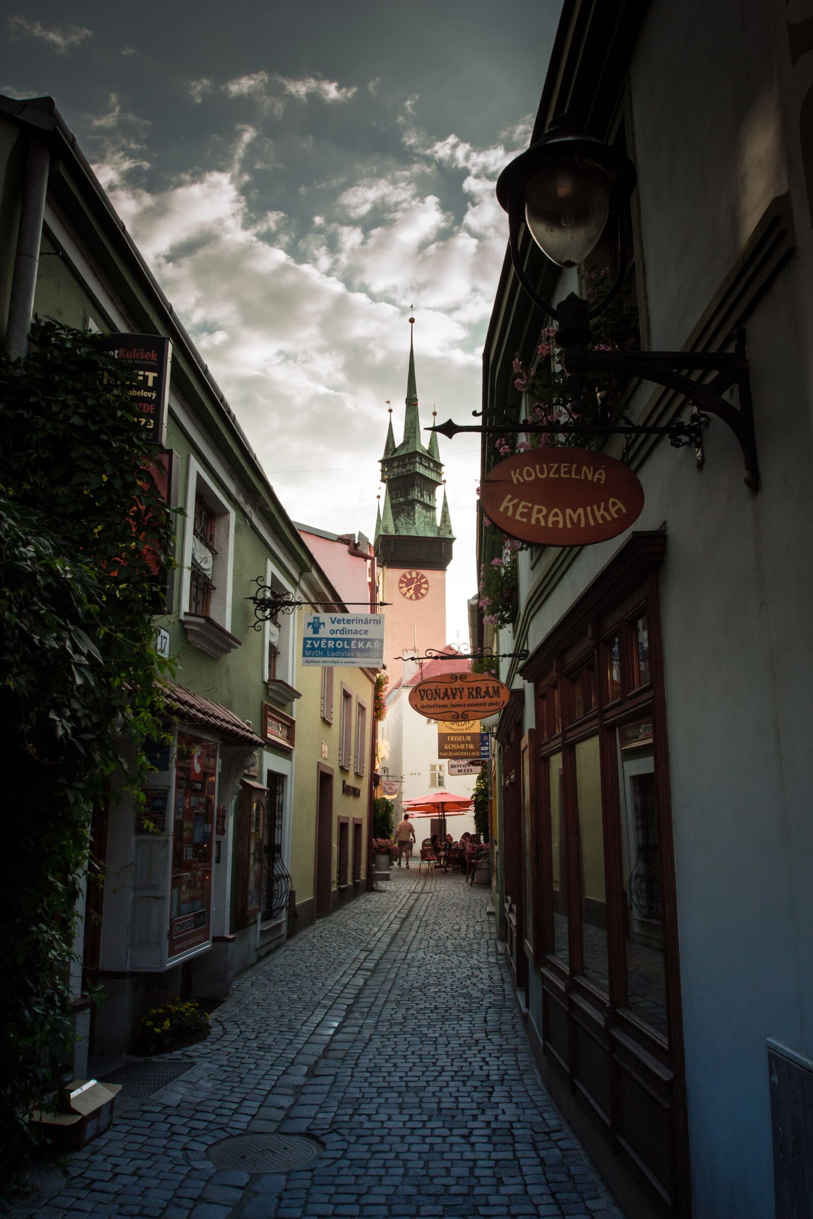 Nikon D3100 sample photo. Znojmo, alley, town hall photography