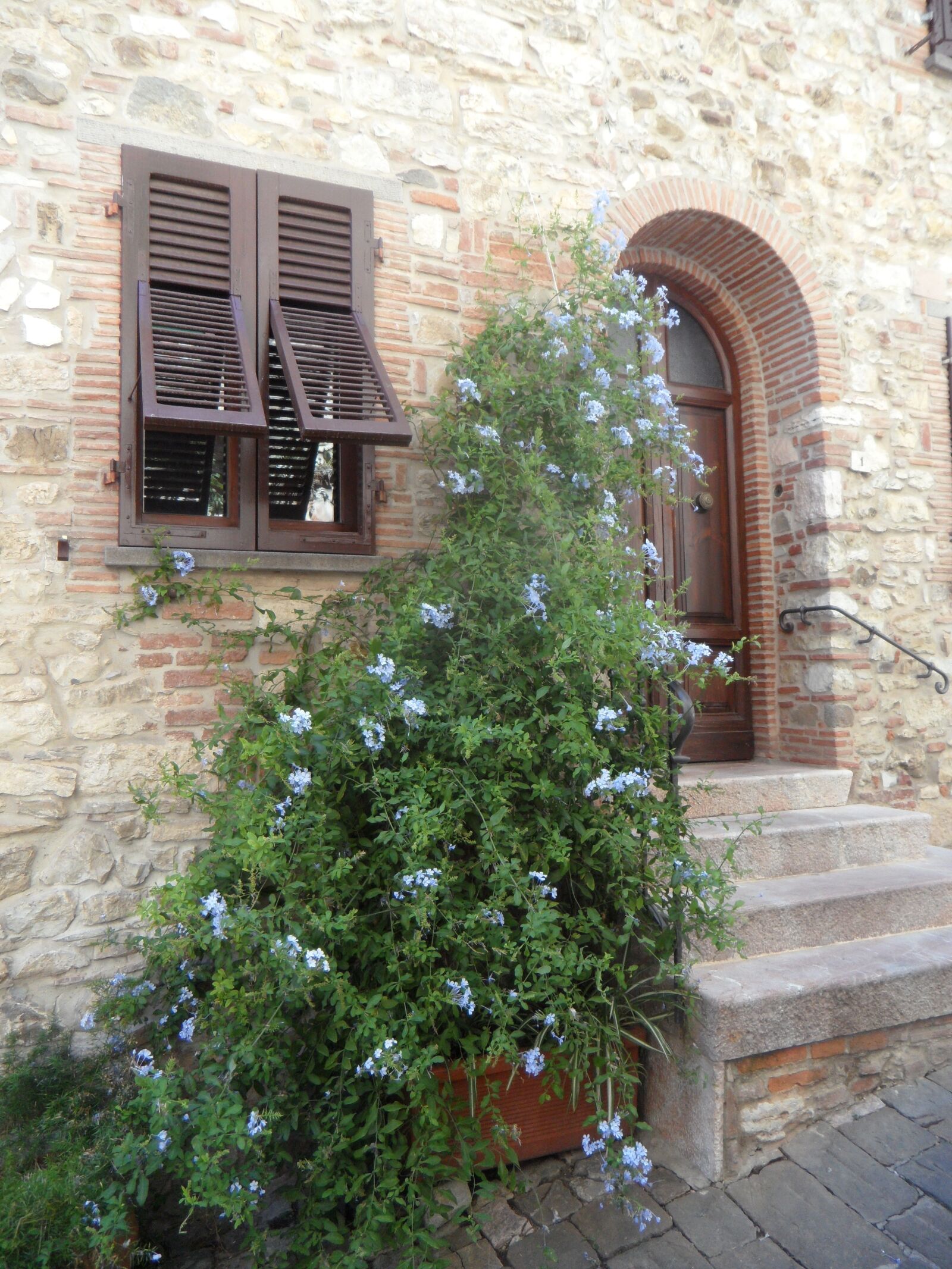 Samsung VLUU WB210, SAMSUNG WB210 sample photo. Village, bergdorf, mediterranean photography