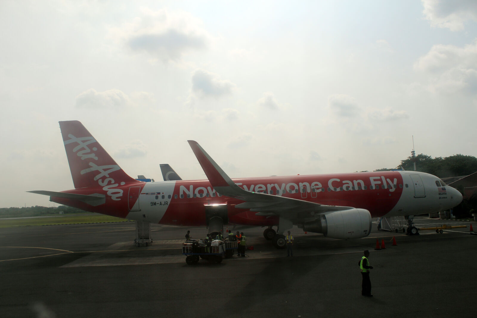 Canon EOS 650D (EOS Rebel T4i / EOS Kiss X6i) sample photo. Air, asia, airplane, airport photography