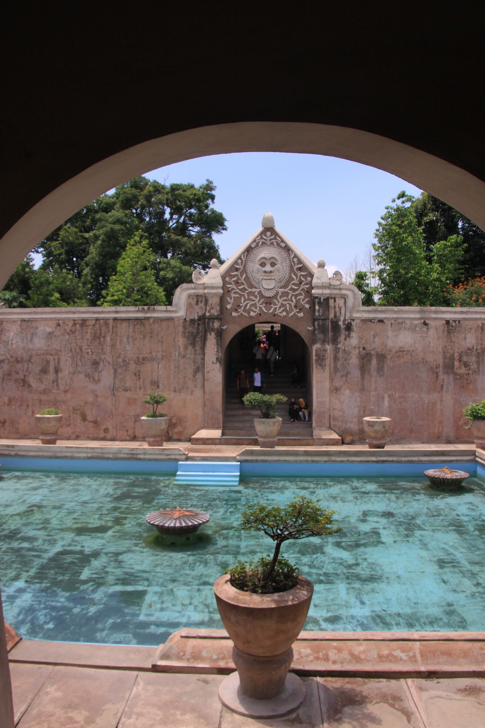 Canon EOS 500D (EOS Rebel T1i / EOS Kiss X3) sample photo. Yogyakarta, taman sari, kraton photography
