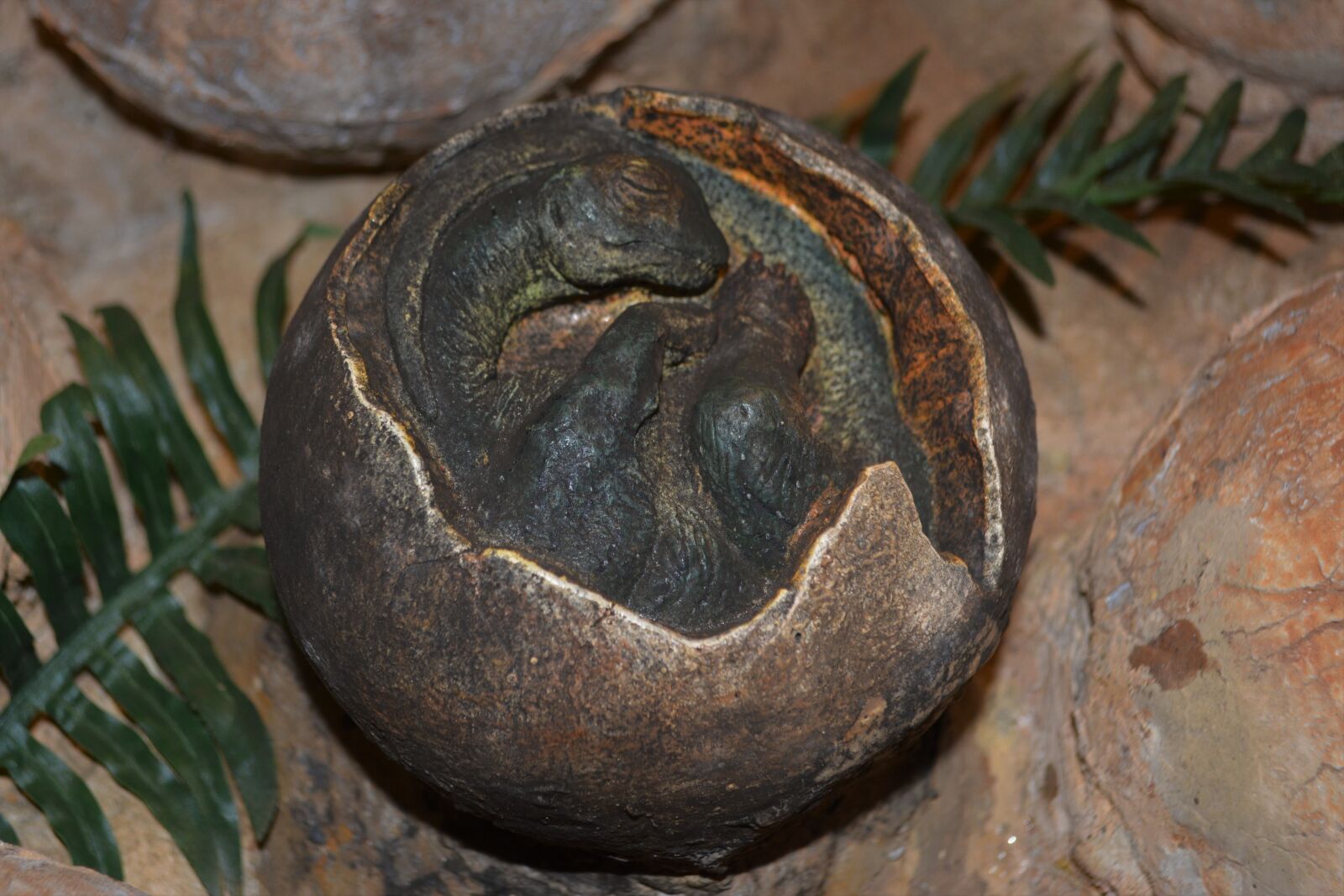 Nikon D5200 sample photo. Dinosaur, dino, carnivorous dinosaurs photography