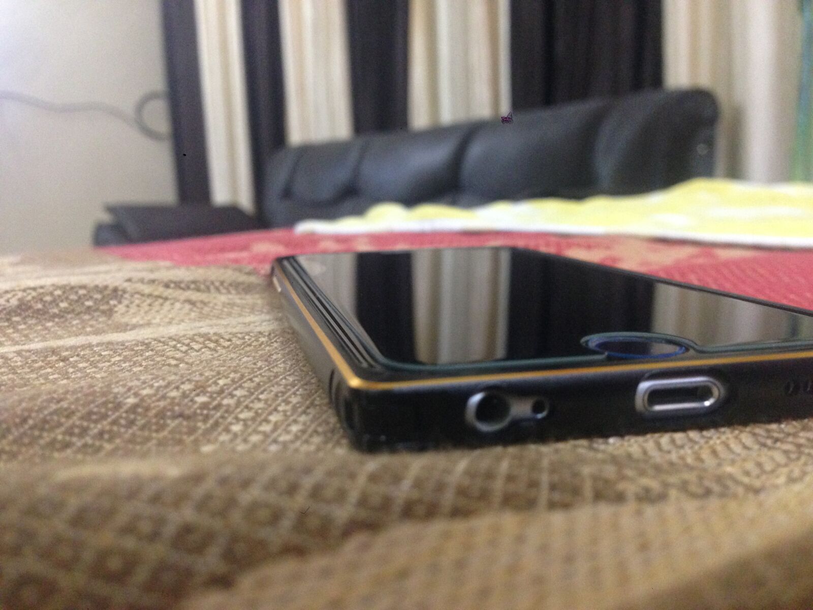 iPhone 5 back camera 4.12mm f/2.4 sample photo