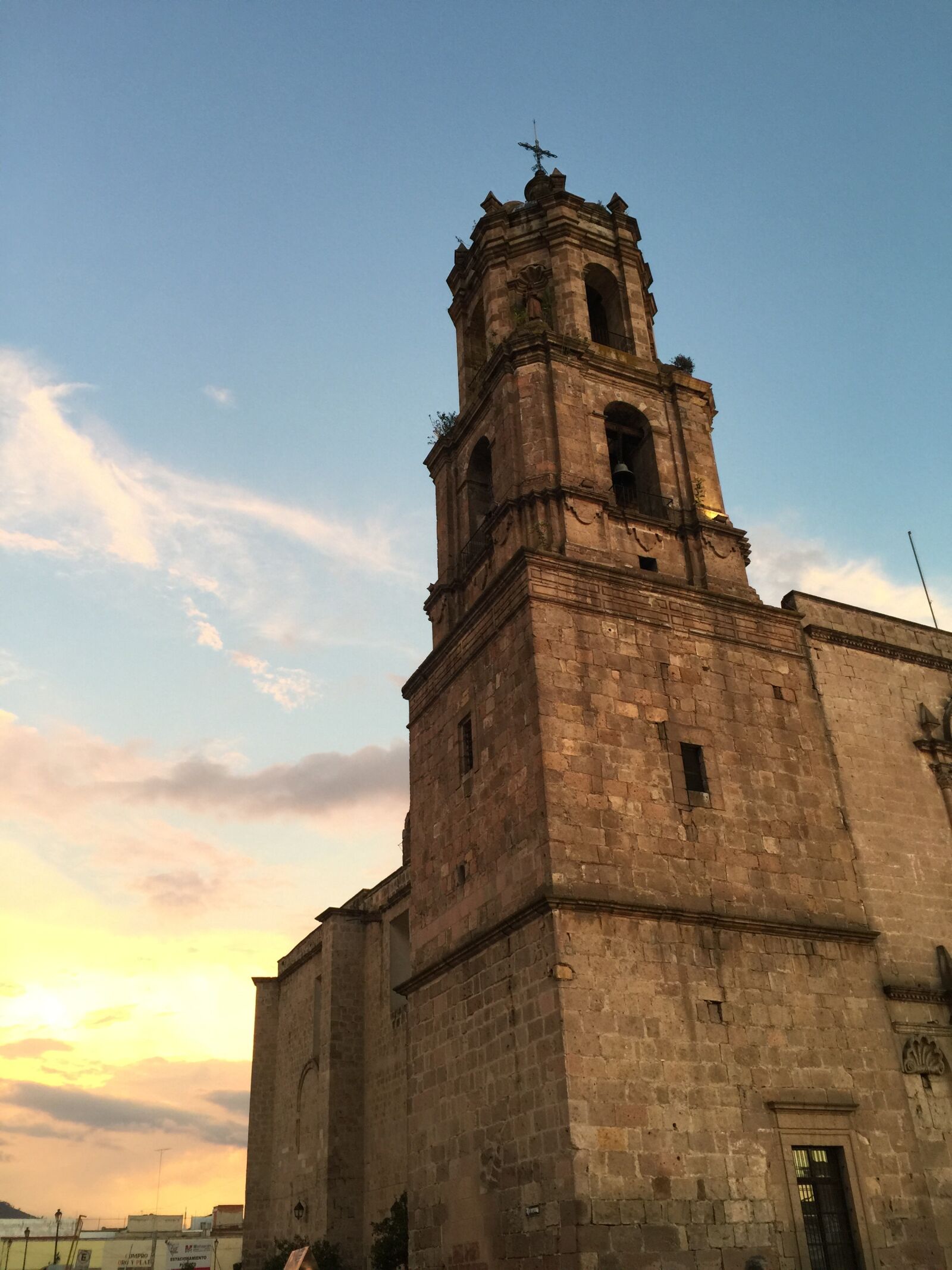 iPhone 6 Plus back camera 4.15mm f/2.2 sample photo. Travel, architecture, tourism photography
