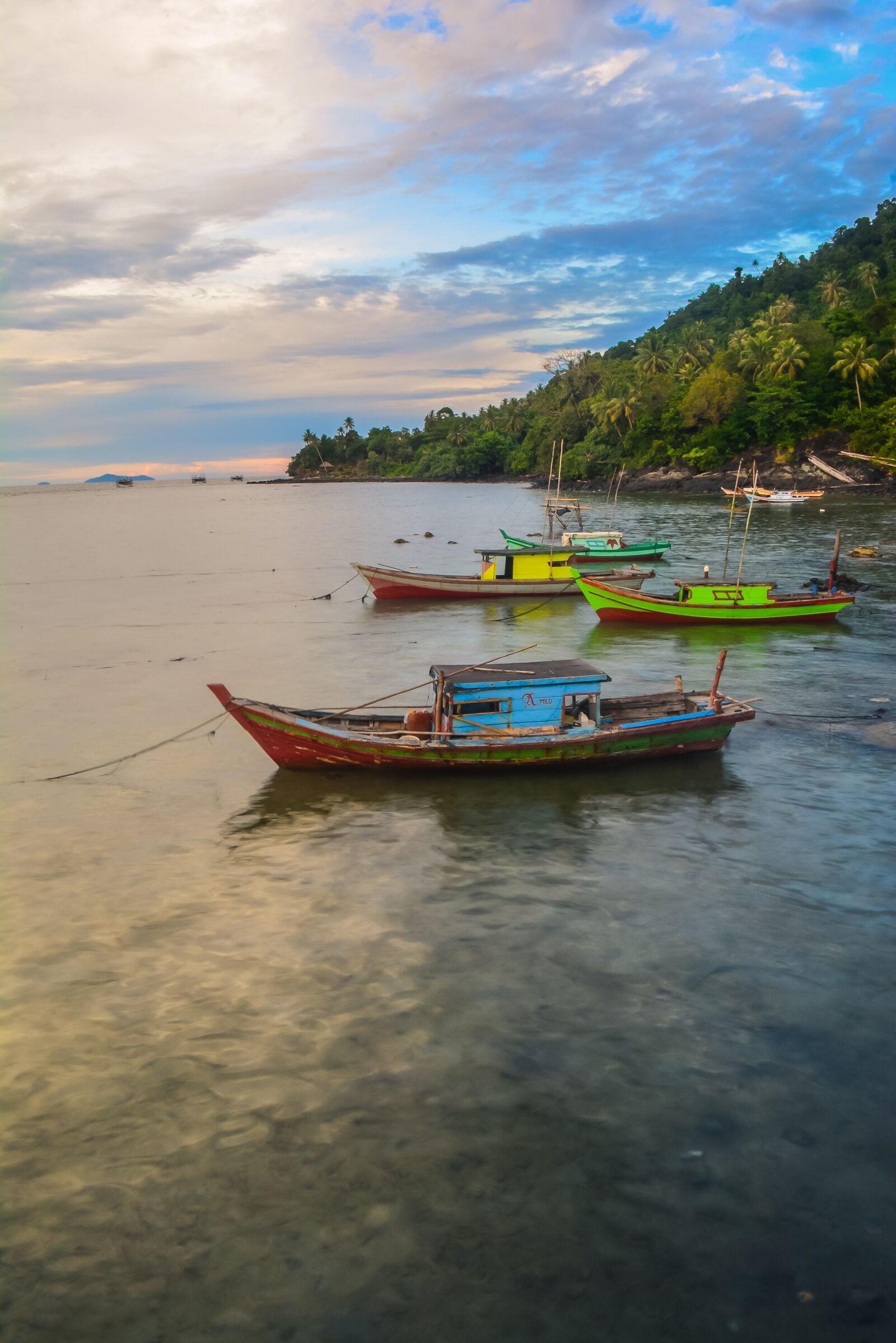 Nikon D5200 sample photo. Sea, beach, ship photography