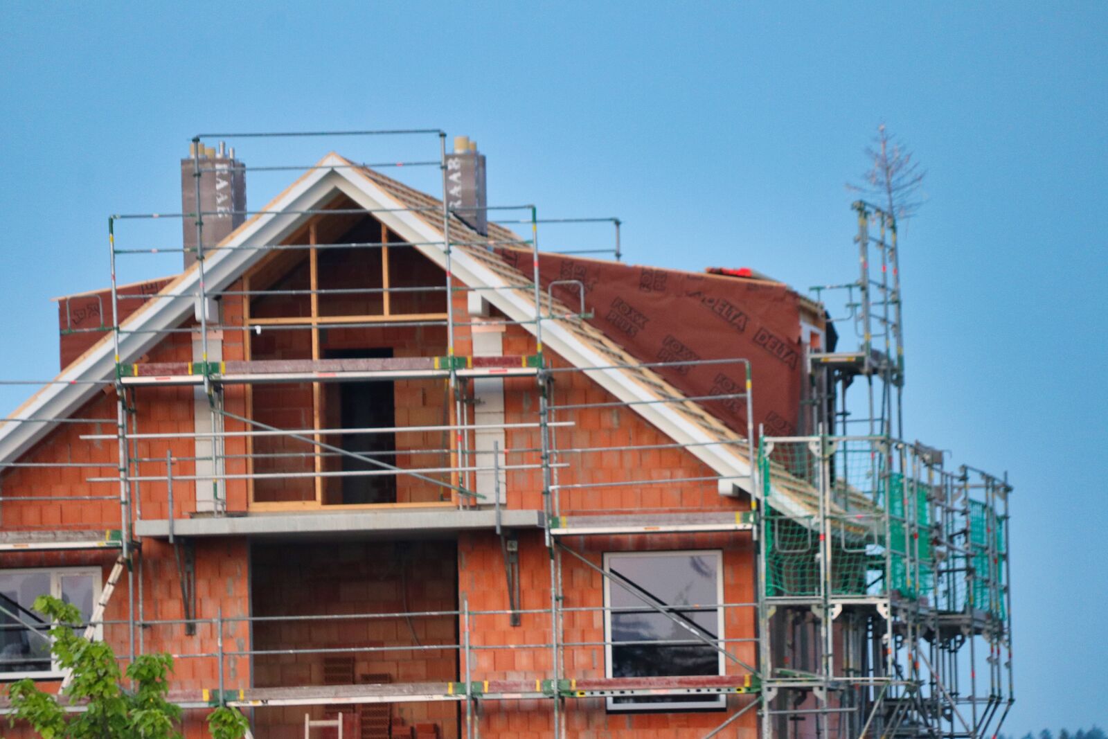 Canon EOS 80D sample photo. Build, housebuilding, site photography