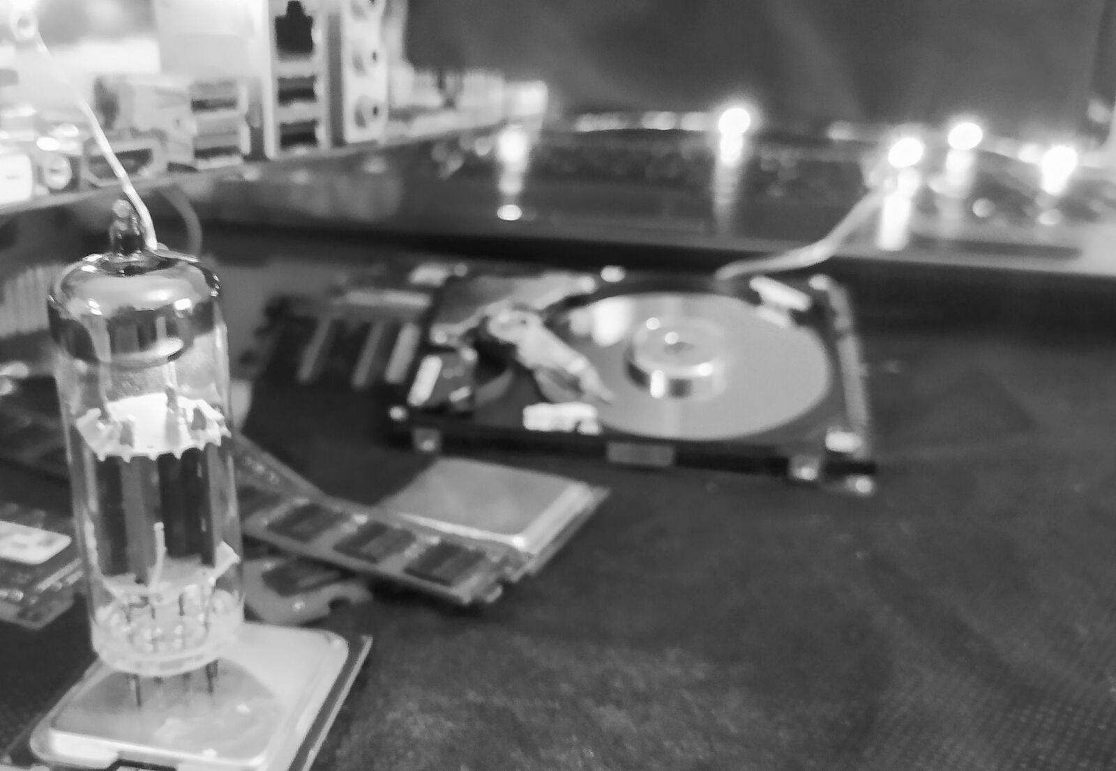 Xiaomi Redmi Note 8 sample photo. Motherboard, infor, tecnologia photography