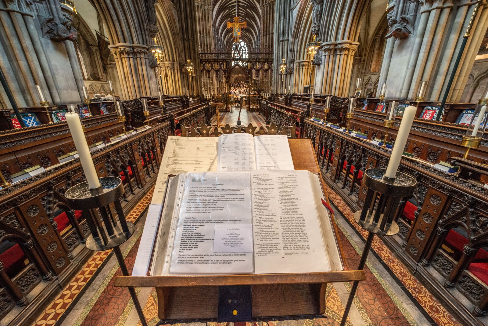 Nikon D800 sample photo. Lichfield cathedral, choir, candles photography