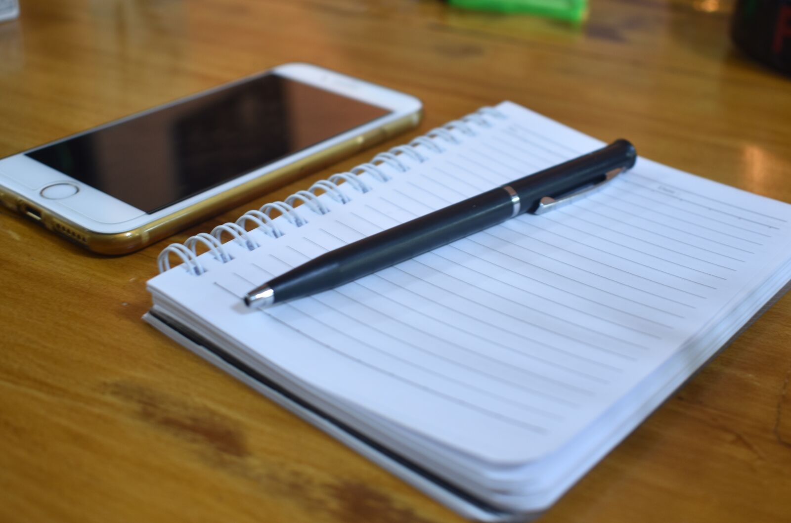 Nikon D3400 sample photo. Notebook, pen, iphone photography