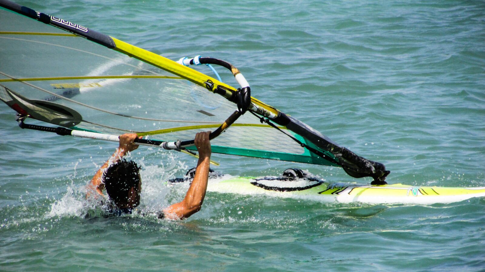 Canon PowerShot SX400 IS sample photo. Windsurfing, sport, sea photography