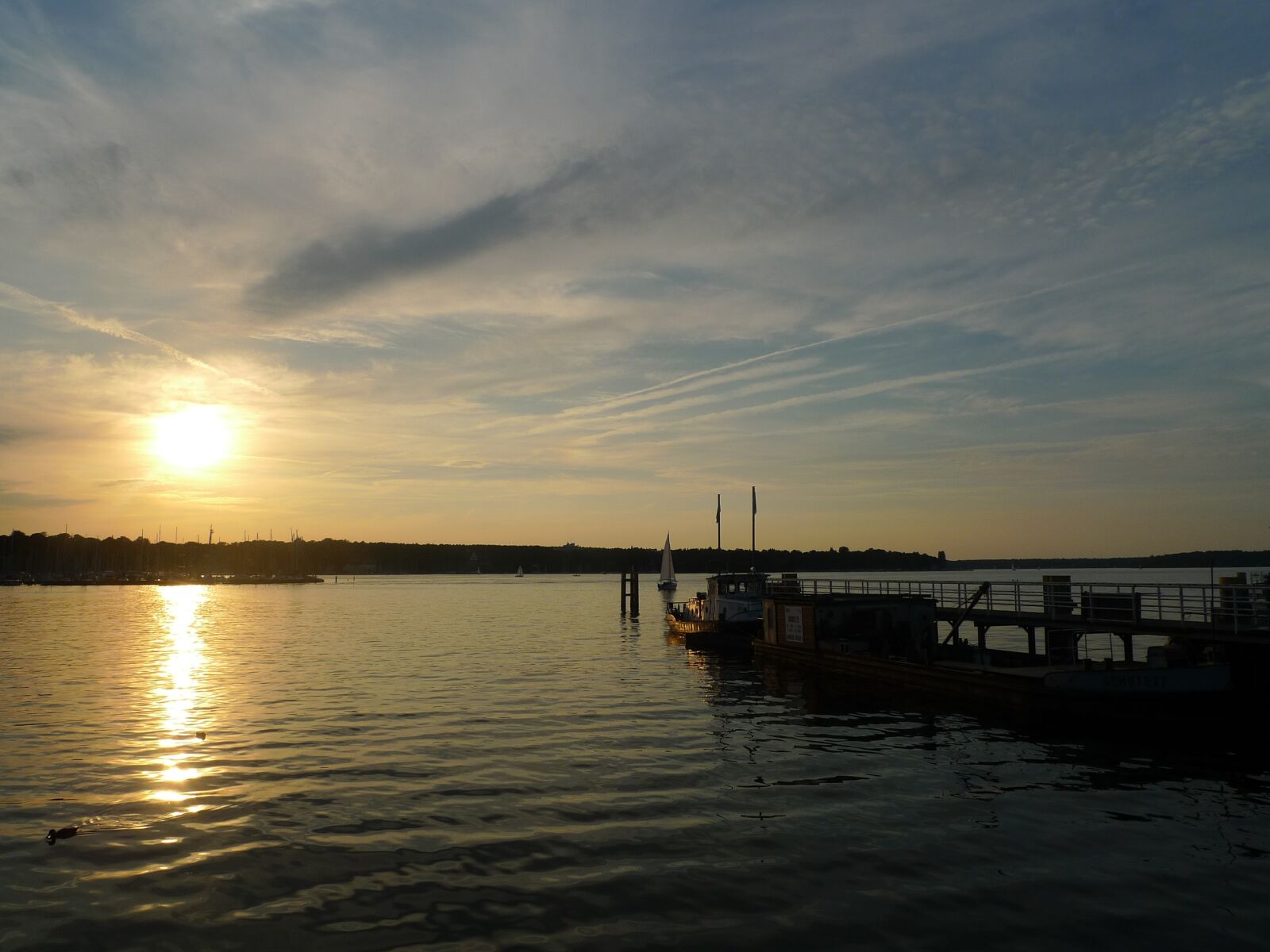 Panasonic Lumix DMC-LX3 sample photo. Lake, sunset, potsdam photography
