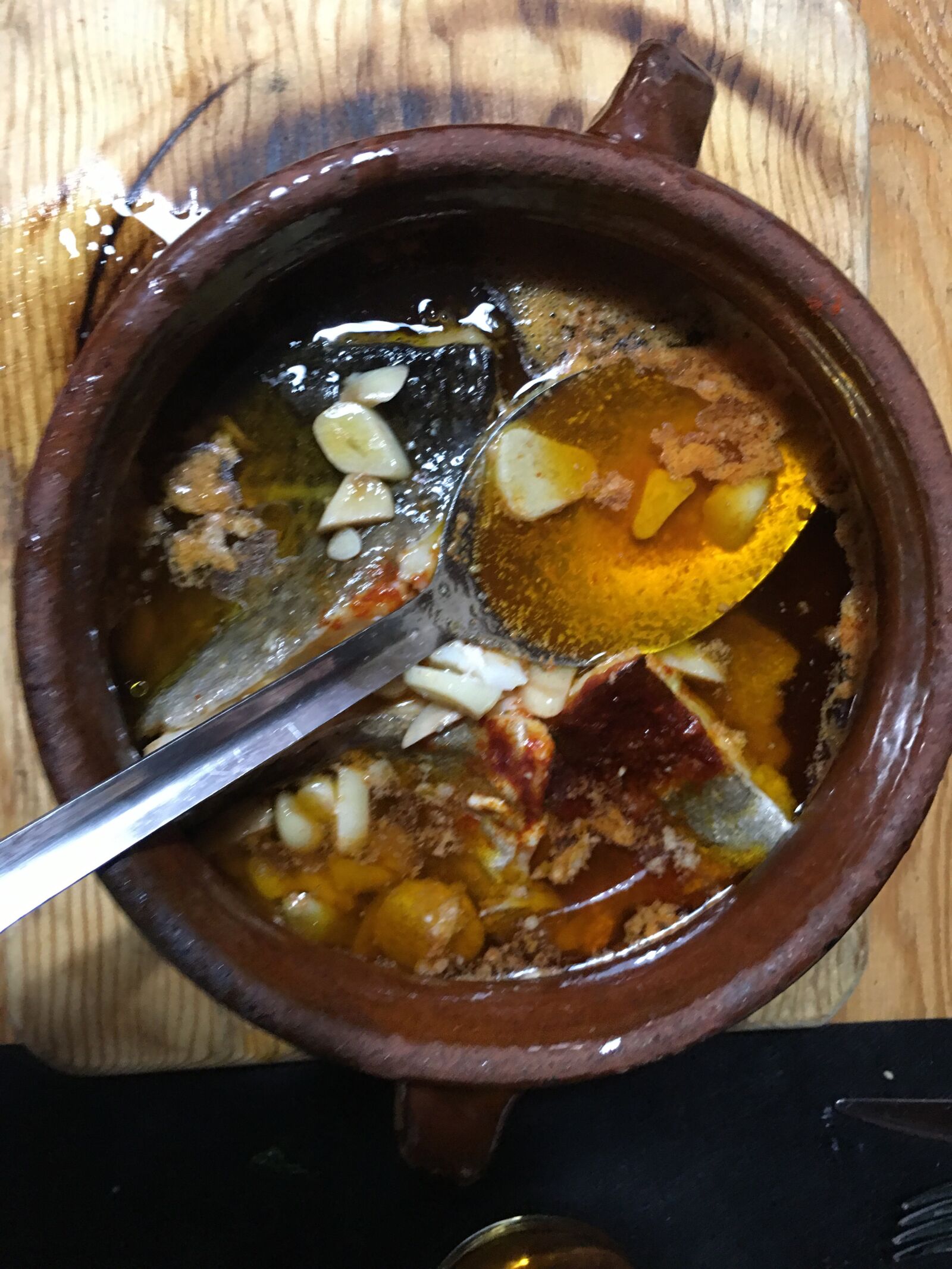 iPhone 6s Plus back camera 4.15mm f/2.2 sample photo. Sopa, caldo, foo photography