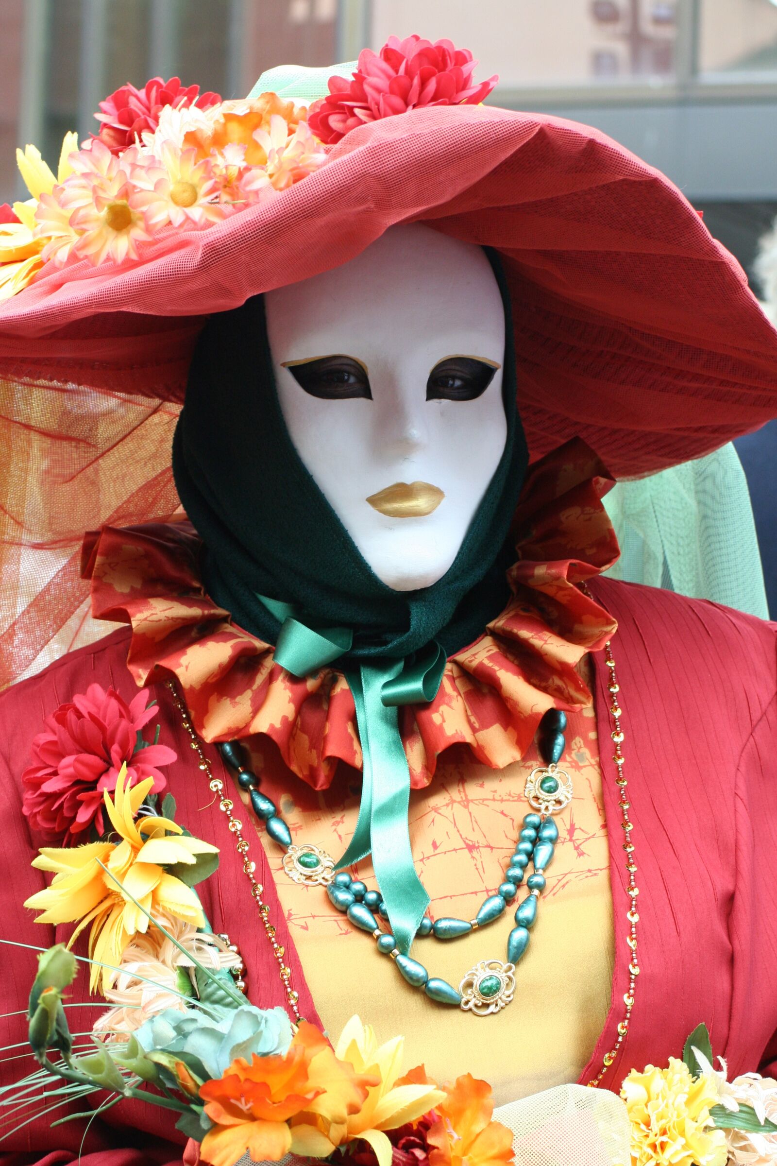 Canon EOS 350D (EOS Digital Rebel XT / EOS Kiss Digital N) sample photo. Mask, carneval, costume photography