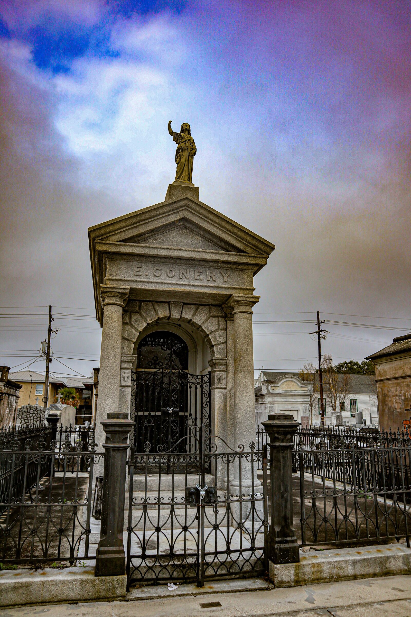 Canon EOS M6 sample photo. Cemetery, graveyard, tombstone photography