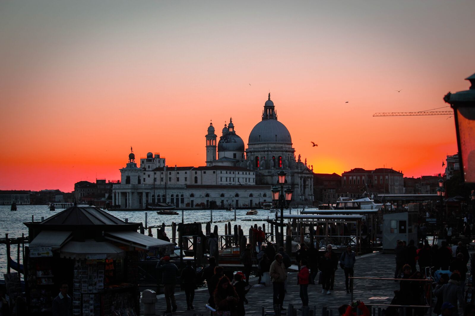 Canon EF-S 55-250mm F4-5.6 IS STM sample photo. Venice, sunset, sea photography