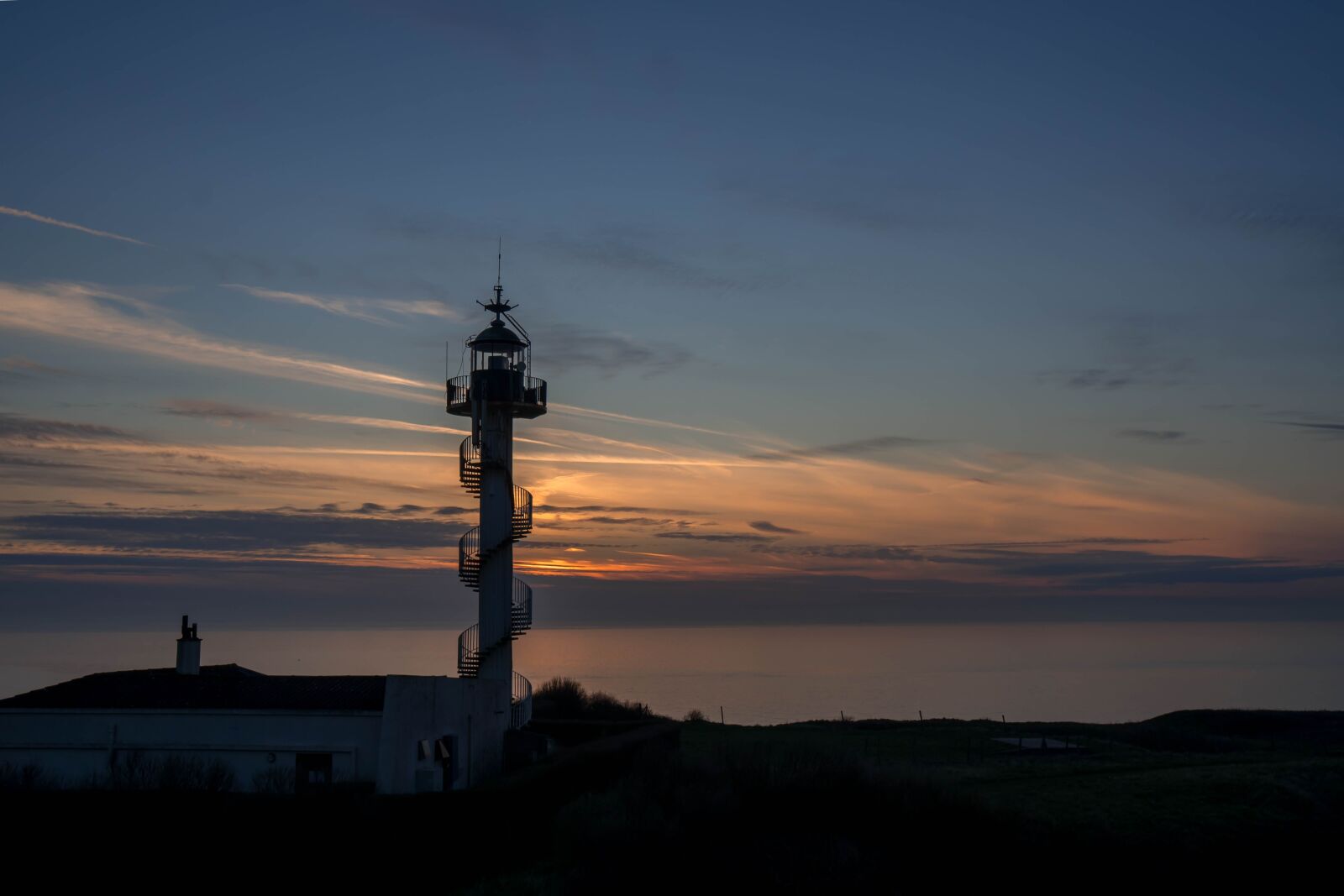 Sony a6500 + Sony Vario-Tessar T* E 16-70mm F4 ZA OSS sample photo. Sunset, sky, dusk photography
