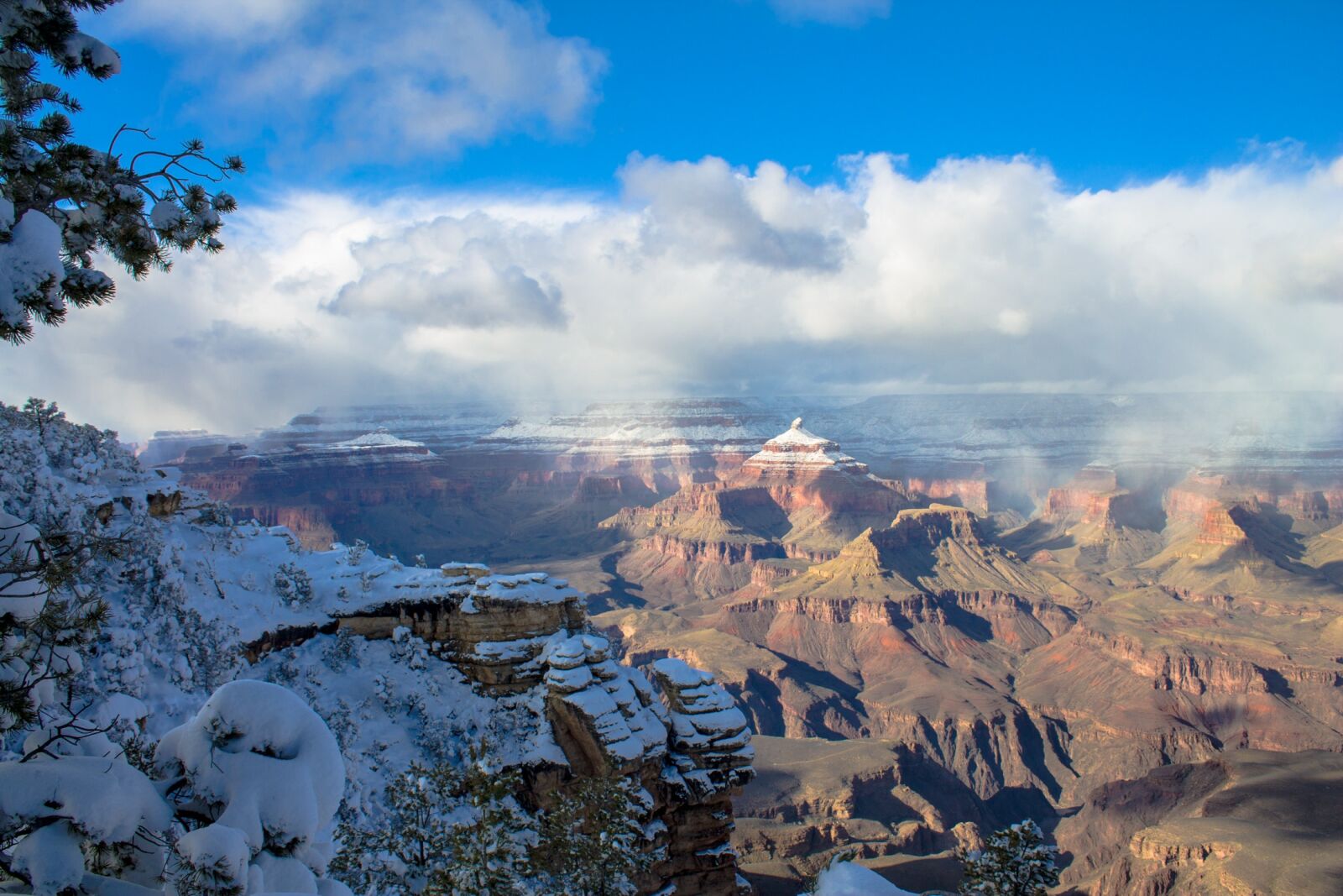 Canon EOS 1100D (EOS Rebel T3 / EOS Kiss X50) sample photo. Grand canyon winter, girl photography