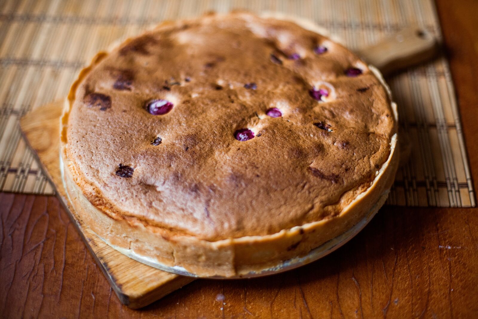 Canon EOS 5D + Canon EF 50mm F1.4 USM sample photo. Pie, food, nutrition photography