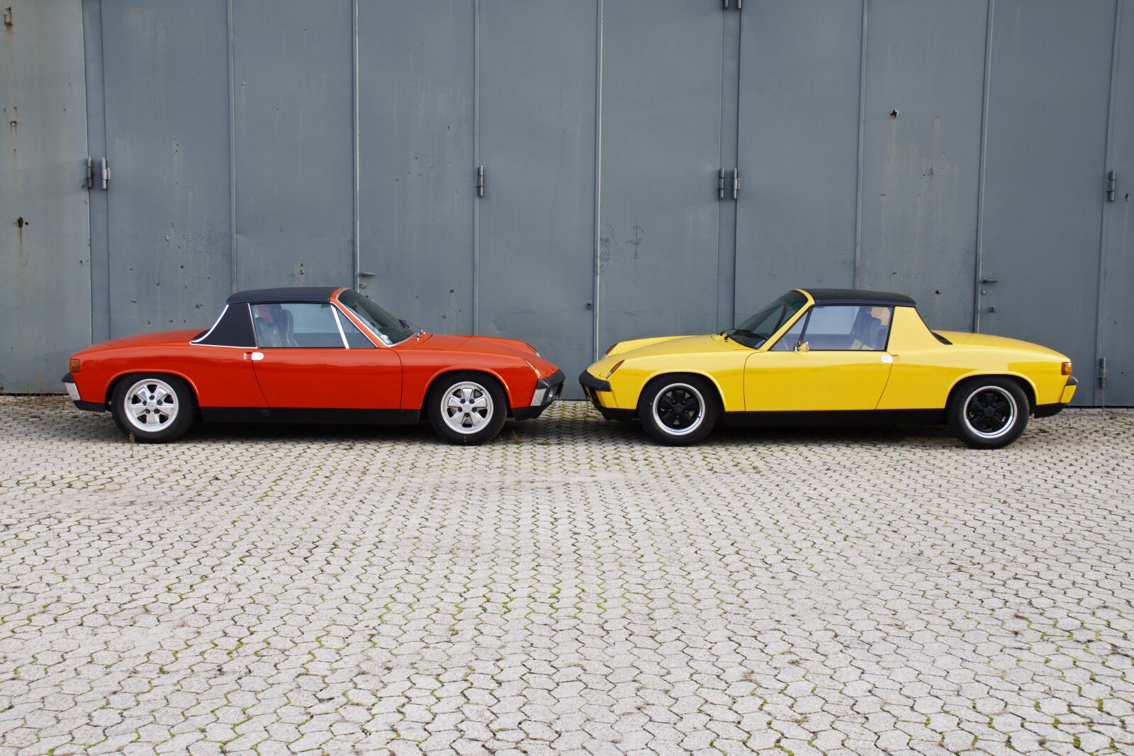 Canon EOS 50D sample photo. Porsche 914, red, yellow photography